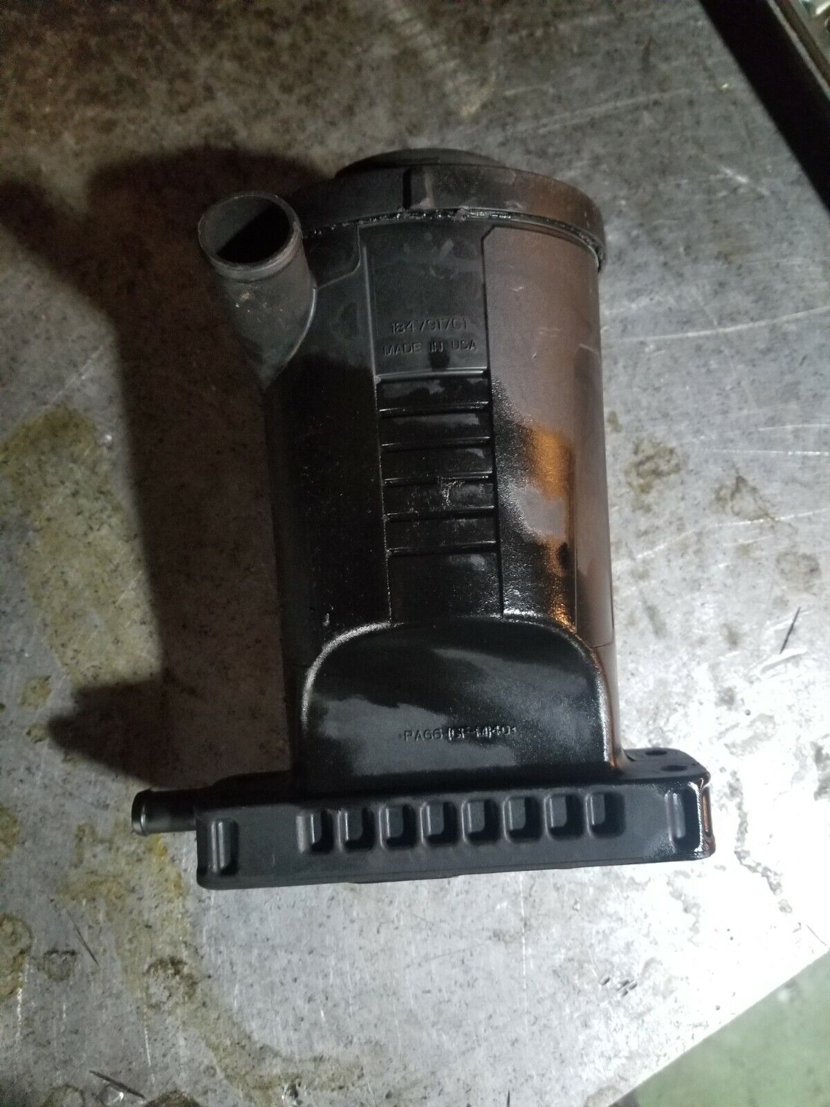 1847917C1 08-10 FORD PICKUP 6.4L OIL FILL SEPARATOR RESERVOIR FACTORY