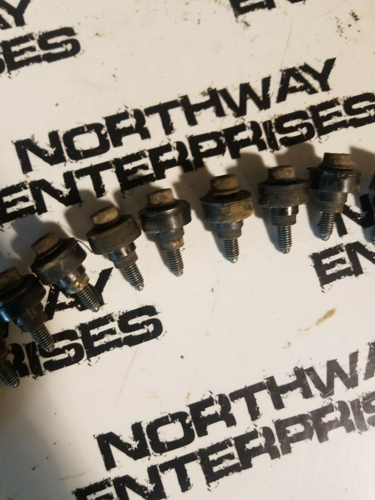 2005-2010 6.6L Duramax Upper Valve Cover Bolt Set 97315638 97372959 97355729