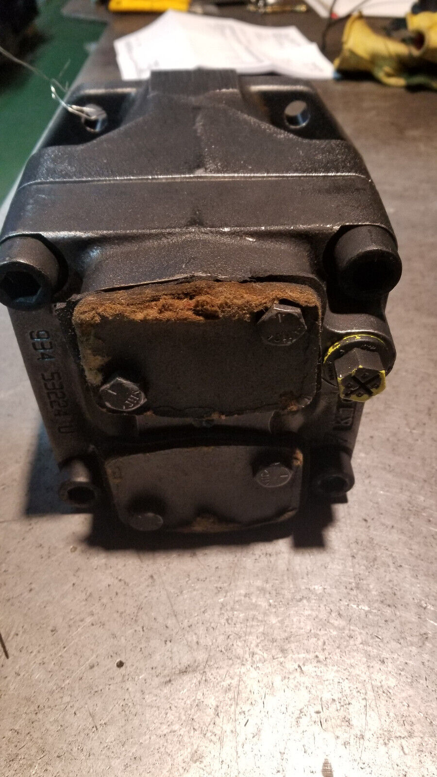 024-02154-0 PARKER DENISON M4D 138 3N00 B102 Medium Duty Vane Motor