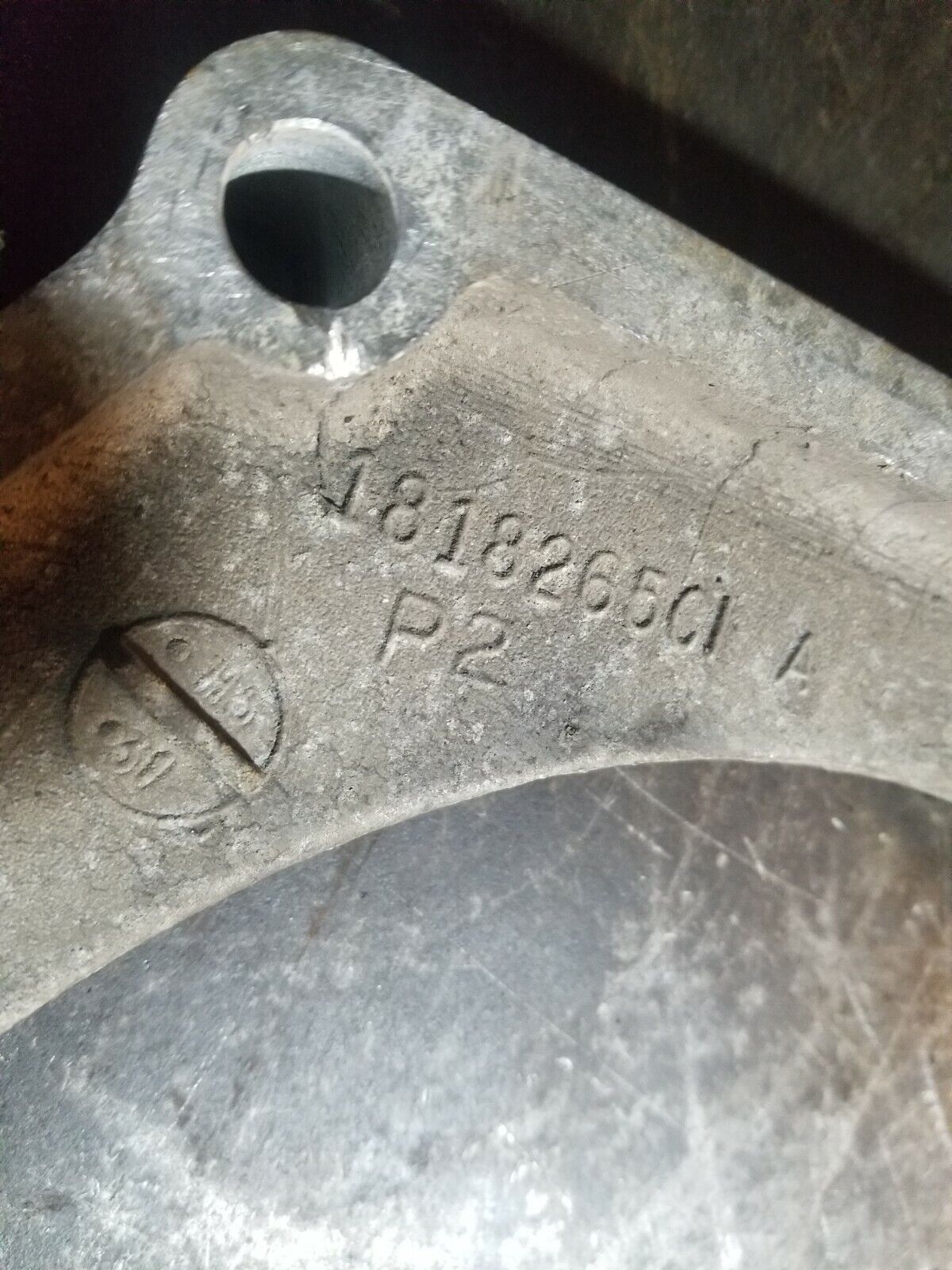 1818265c1 F250 F350 1999-2002 7.3 IDI Engine to Transmission adapter spacer R521