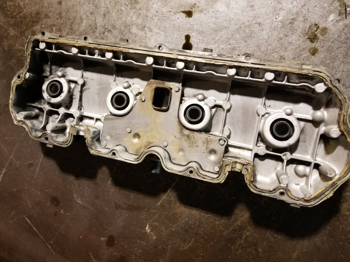 01 02 03 04 LB7 Duramax Diesel UPPER Valve Cover 97223559 ref621