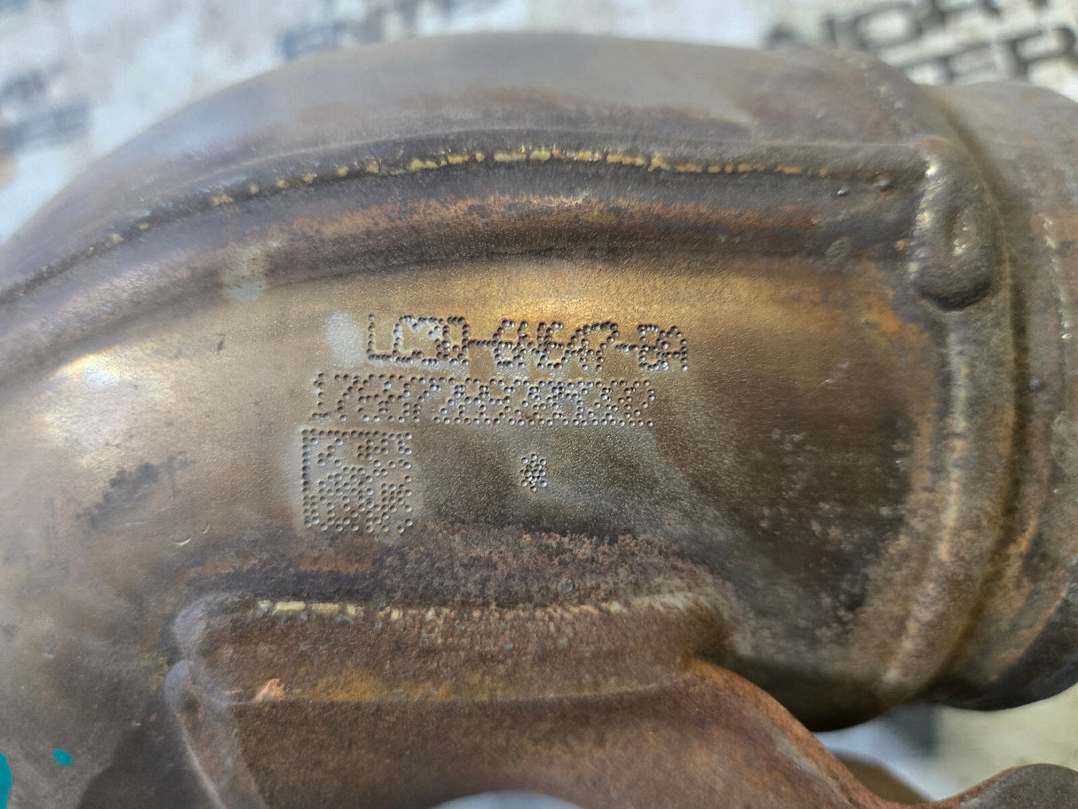 FC3Z-6N647-da 2020-2025 6.7L POWERSTROKE LC3Q-6N647-BA TURBO EXHAUST PIPE