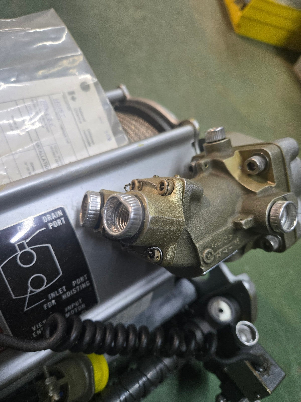 BREEZE CORPORATION RESCUE WINCH ASSEMBLY BL-10300-150 REF442