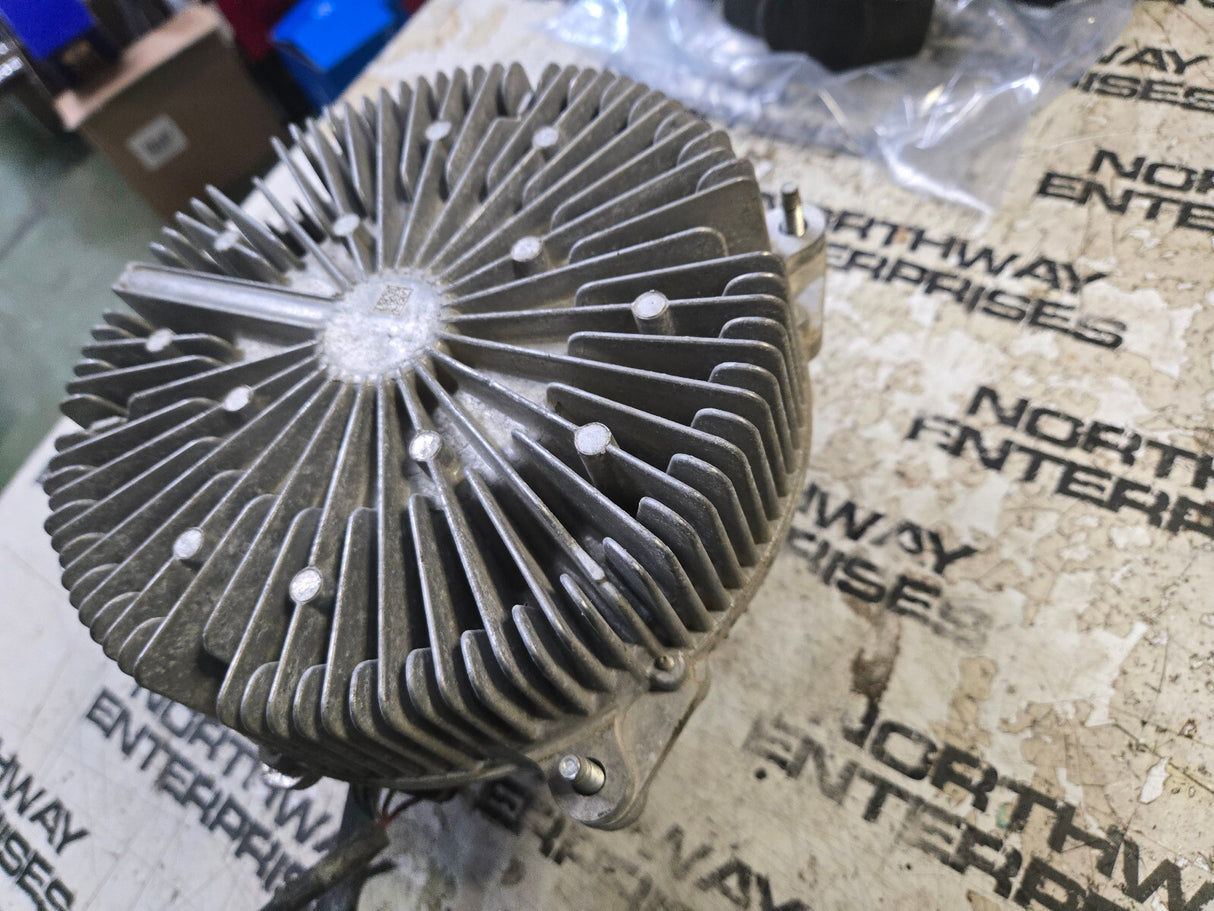 84013368 Fan Clutch Assembly 2017-19 Chevy Silverado GMC Sierra 6.6L L5P Duramax