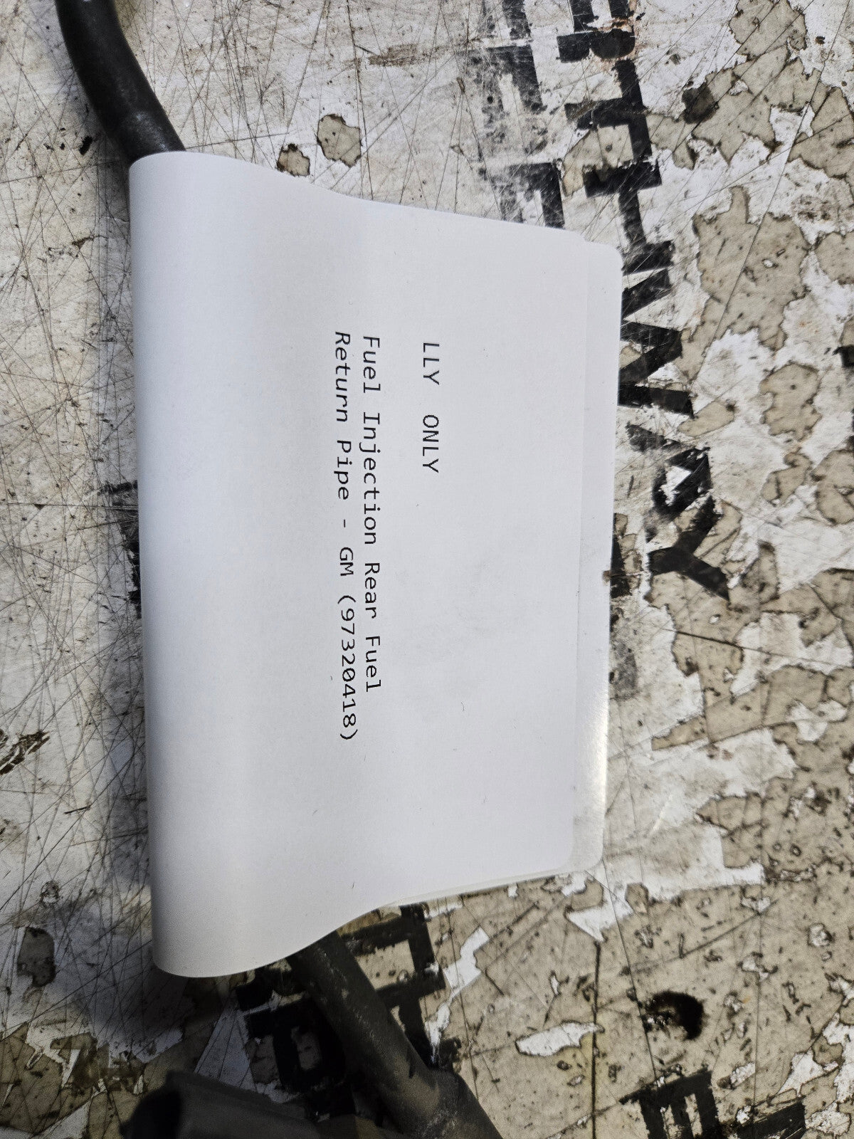 04 05 2004 2005 GM 97320418 Pipe Asm,Fuel Injection Fuel Return Rear LLY