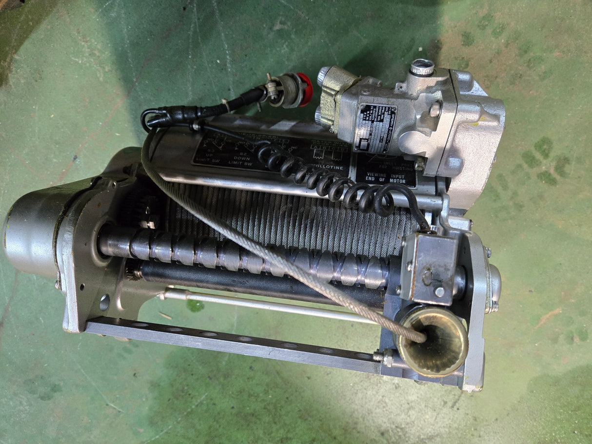 BREEZE CORPORATION RESCUE WINCH ASSEMBLY BL-10300-150 REF440