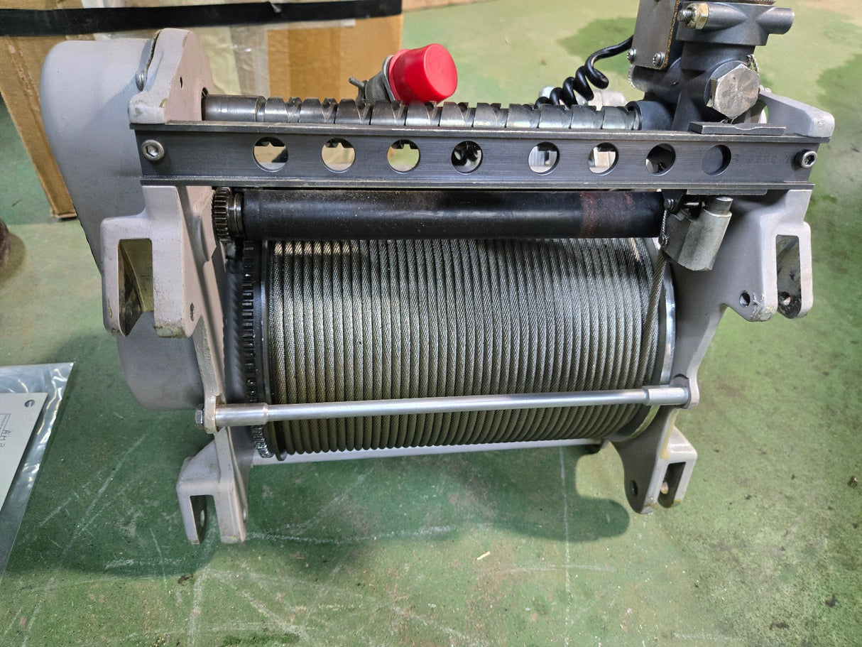 BREEZE CORPORATION RESCUE WINCH ASSEMBLY BL-10300-150 REF 439