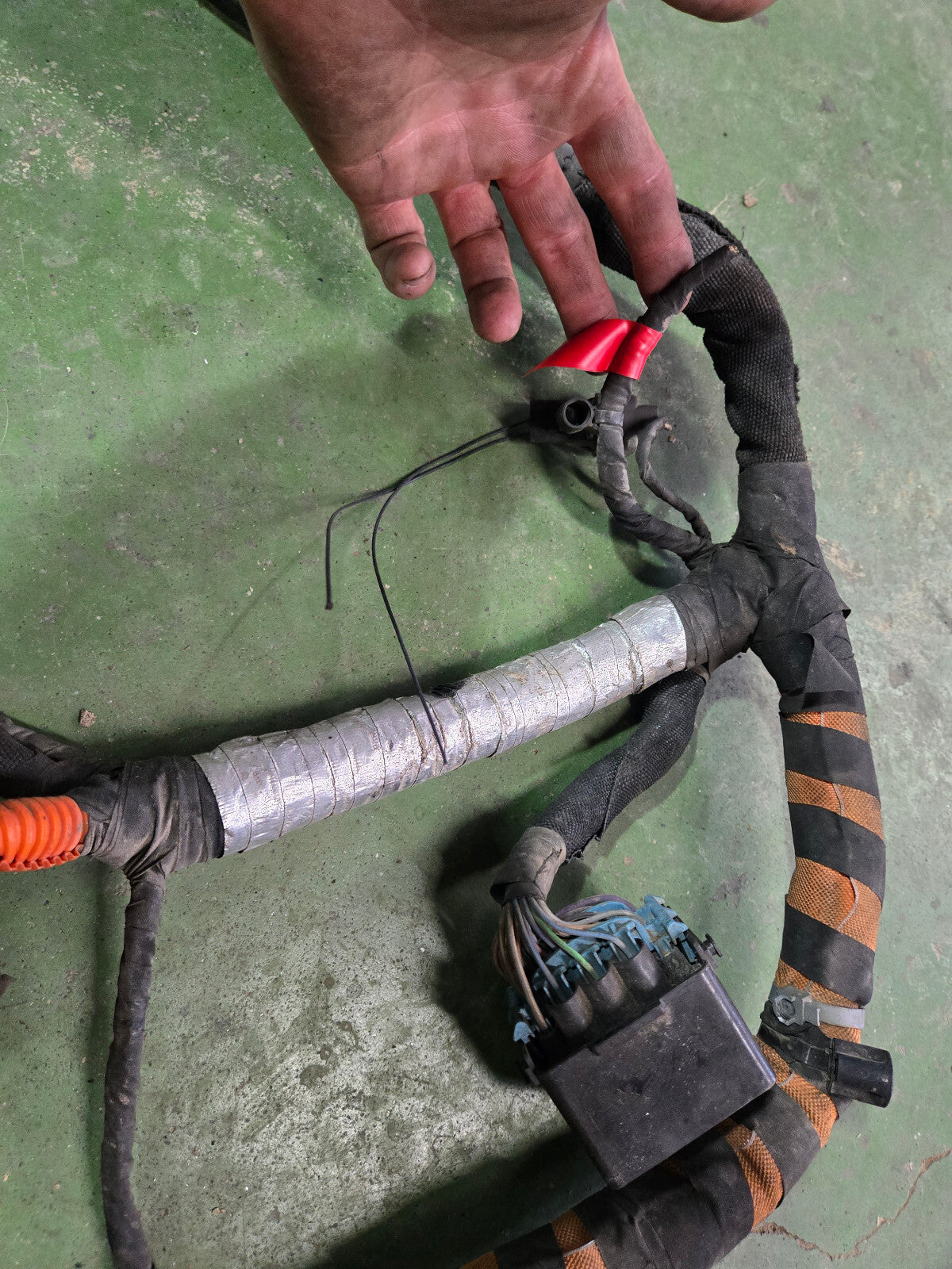 2015/16 LML 12677187 / 12660889 ENGINE HARNESS REF 751