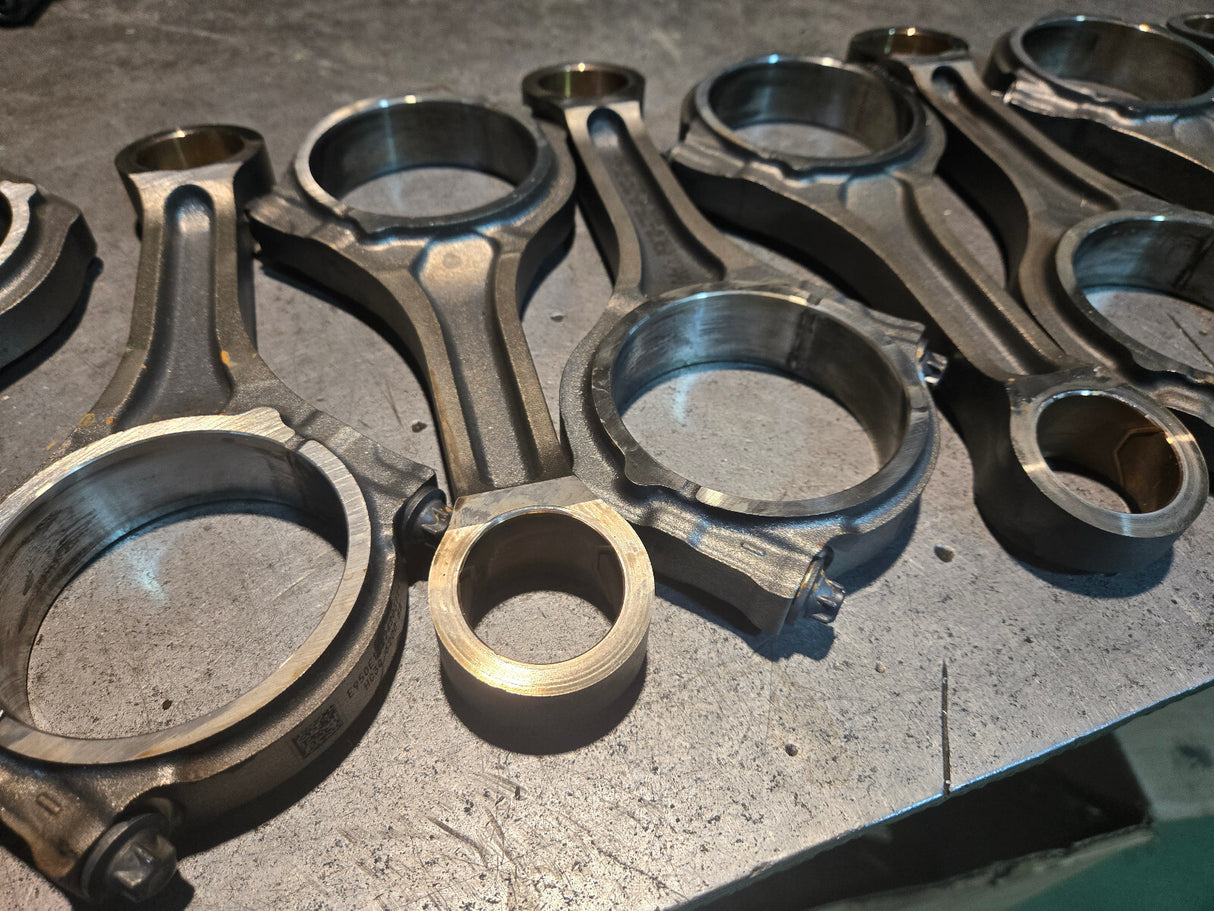 Ford Connecting Rod SET 6.7L 2016-2019 F250 F350 SUPER DUTY OEM HC3Q-6200-BB