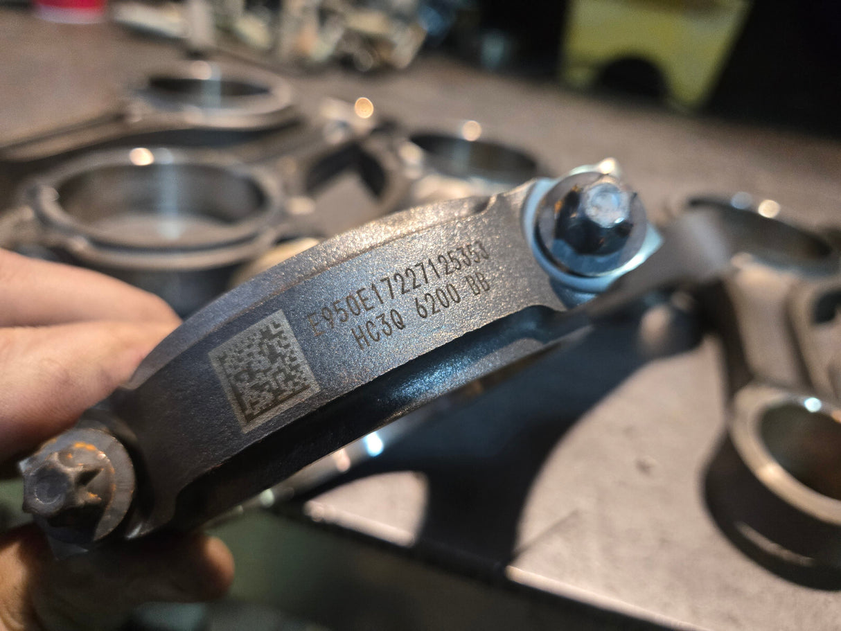 Ford Connecting Rod SET 6.7L 2016-2019 F250 F350 SUPER DUTY OEM HC3Q-6200-BB