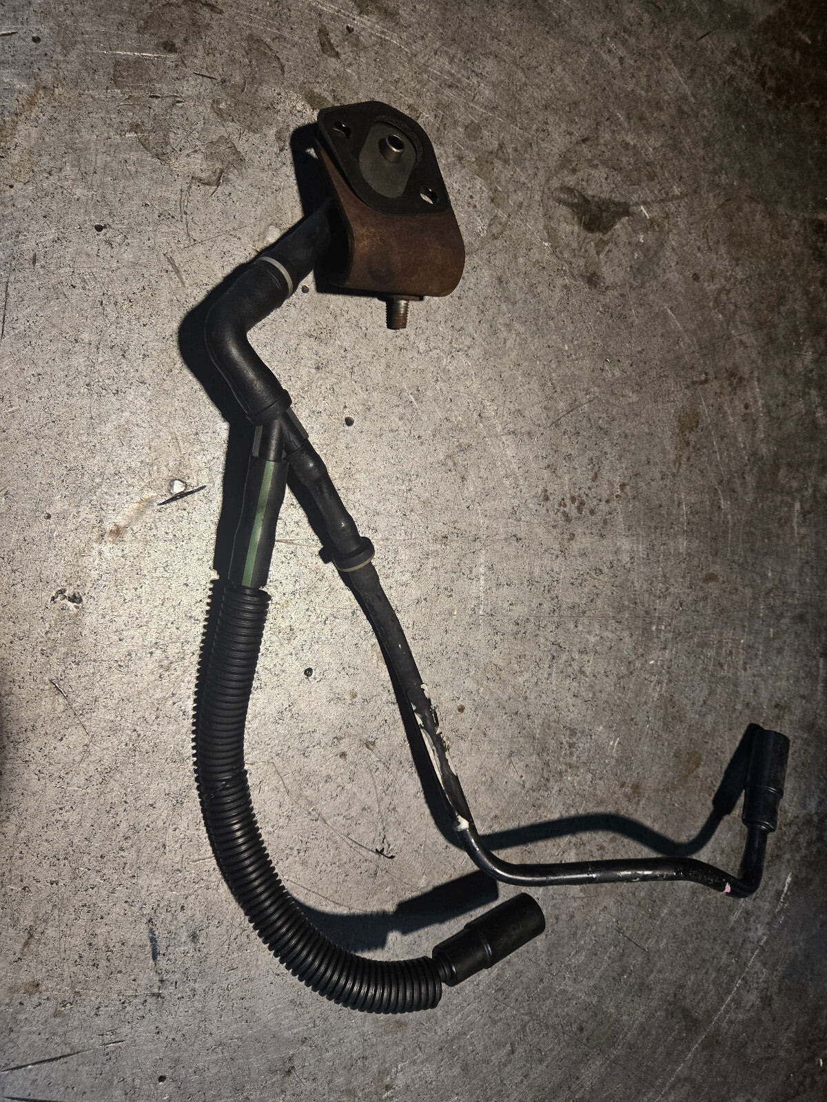 Dodge Ram Cummins 24V 6.7L CCV VENT 5301617