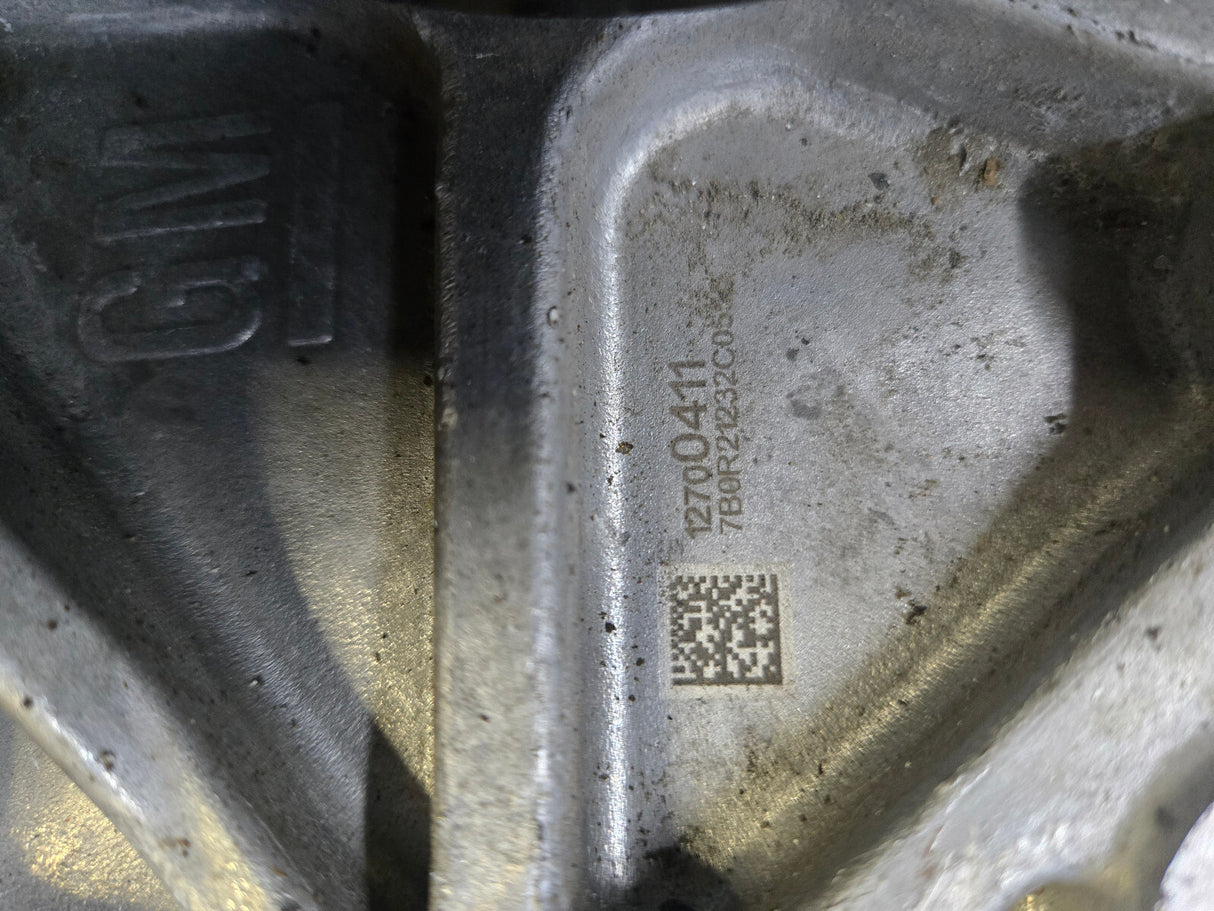 L5P GM Genuine Parts Alternator Bracket 12700411