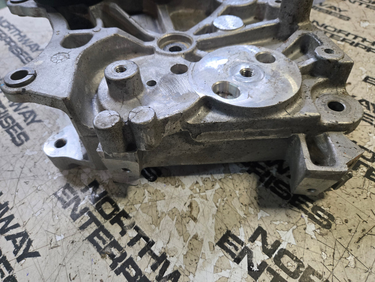 L5P GM Genuine Parts Alternator Bracket 12700411