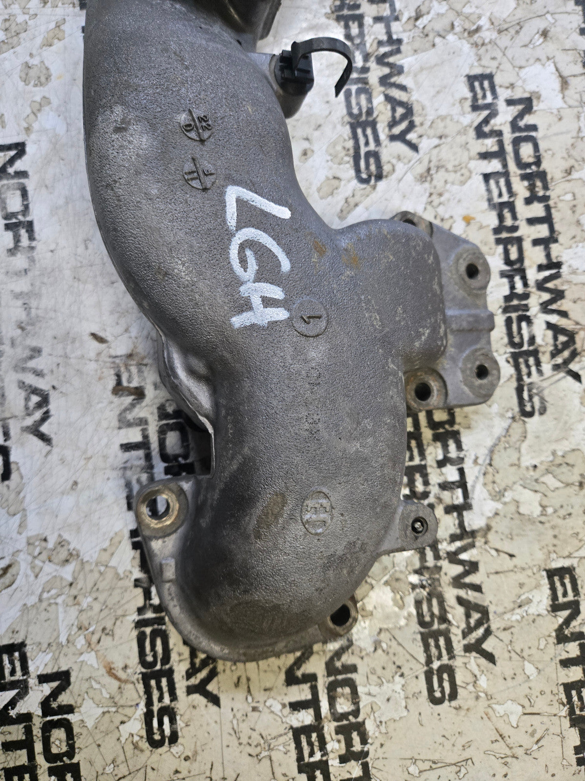 12642732 GM OEM LGH DURAMAX 6.6L TUBE,INTAKE MANIFOLD