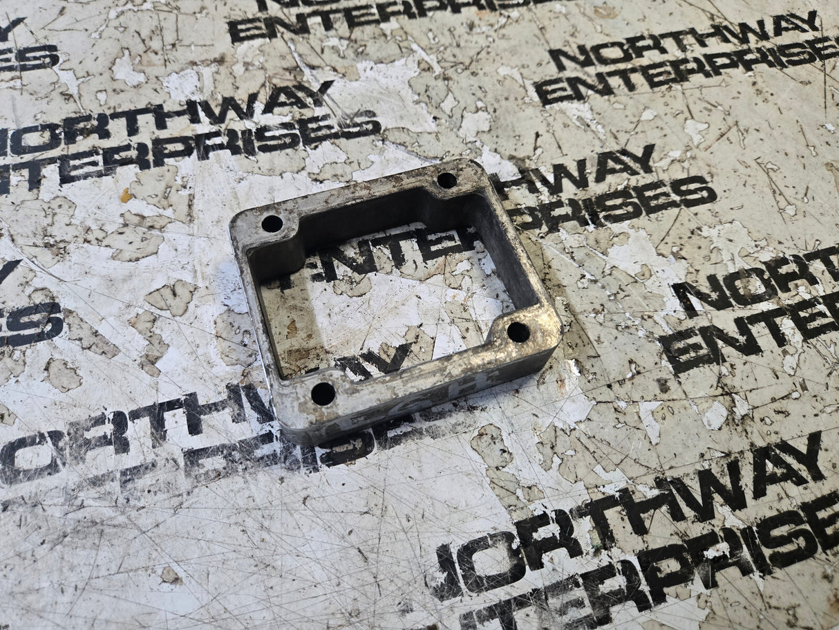 6.6l LGH DURAMAX HEATER,INTAKE AIR SPACER