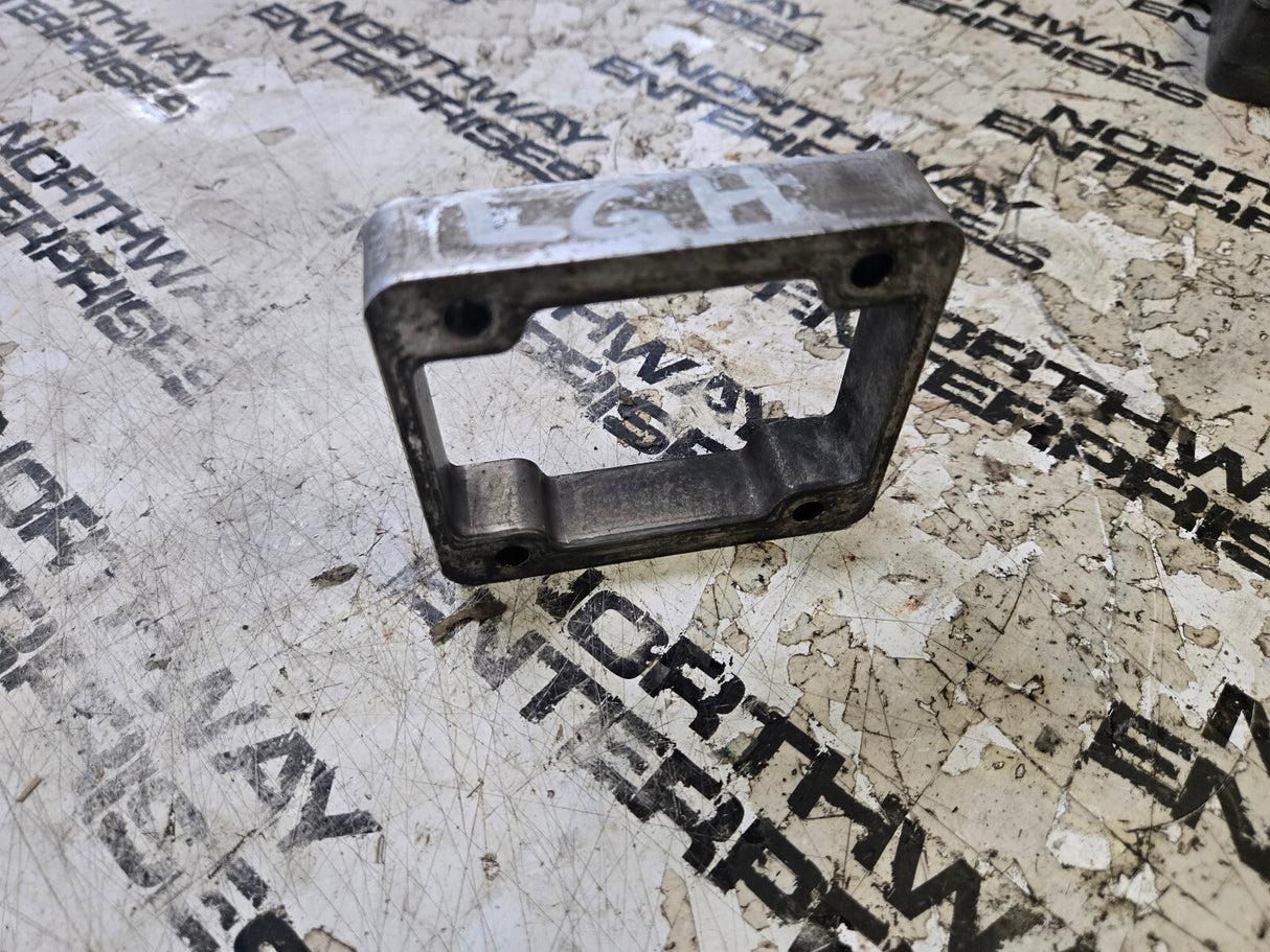 6.6l LGH DURAMAX HEATER,INTAKE AIR SPACER