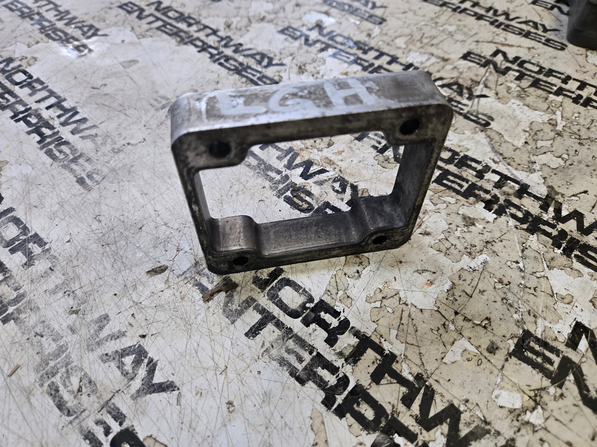 6.6l LGH DURAMAX HEATER,INTAKE AIR SPACER
