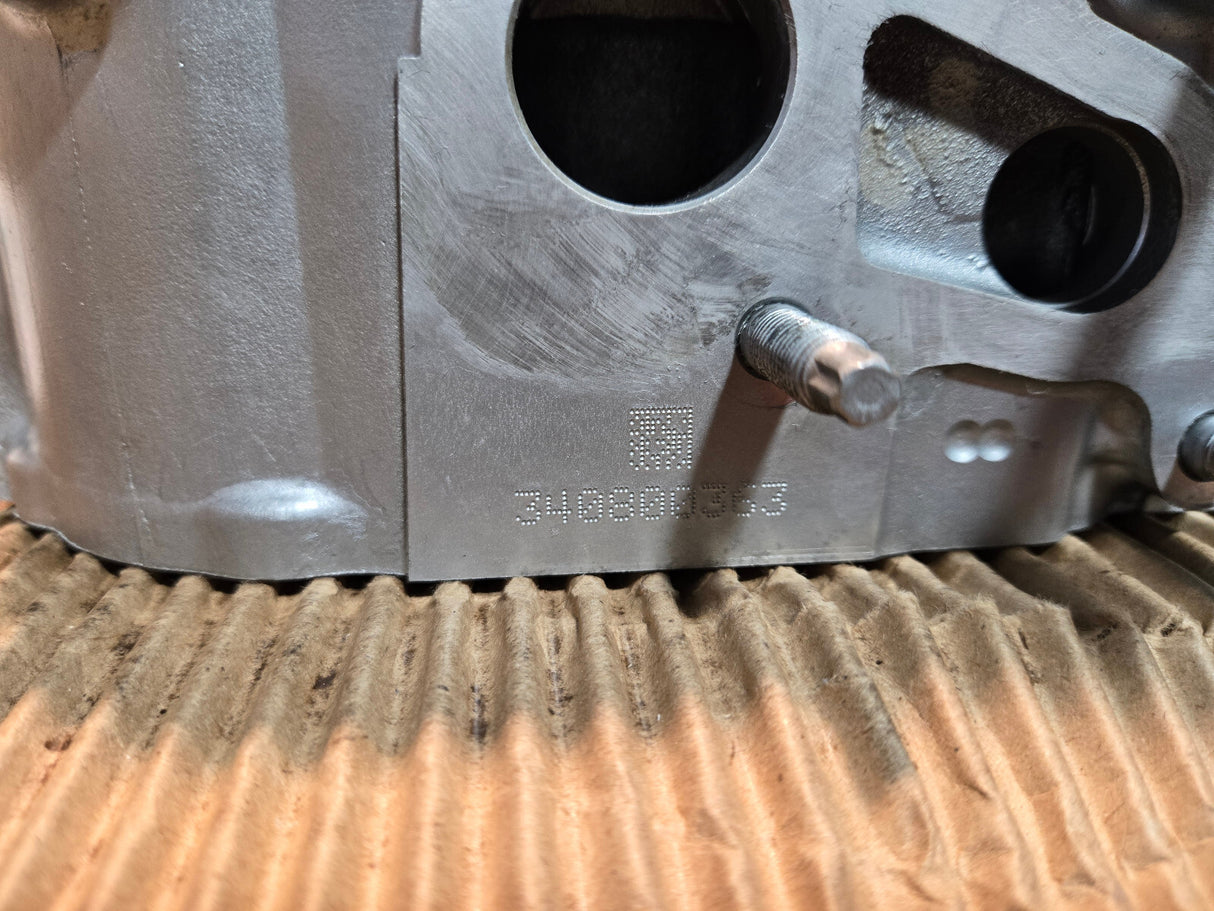 REMAN RH PASSENGER CYLINDER HEAD 6.6 DURAMAX DIESEL LLY VIN 2 97779579 REF8157