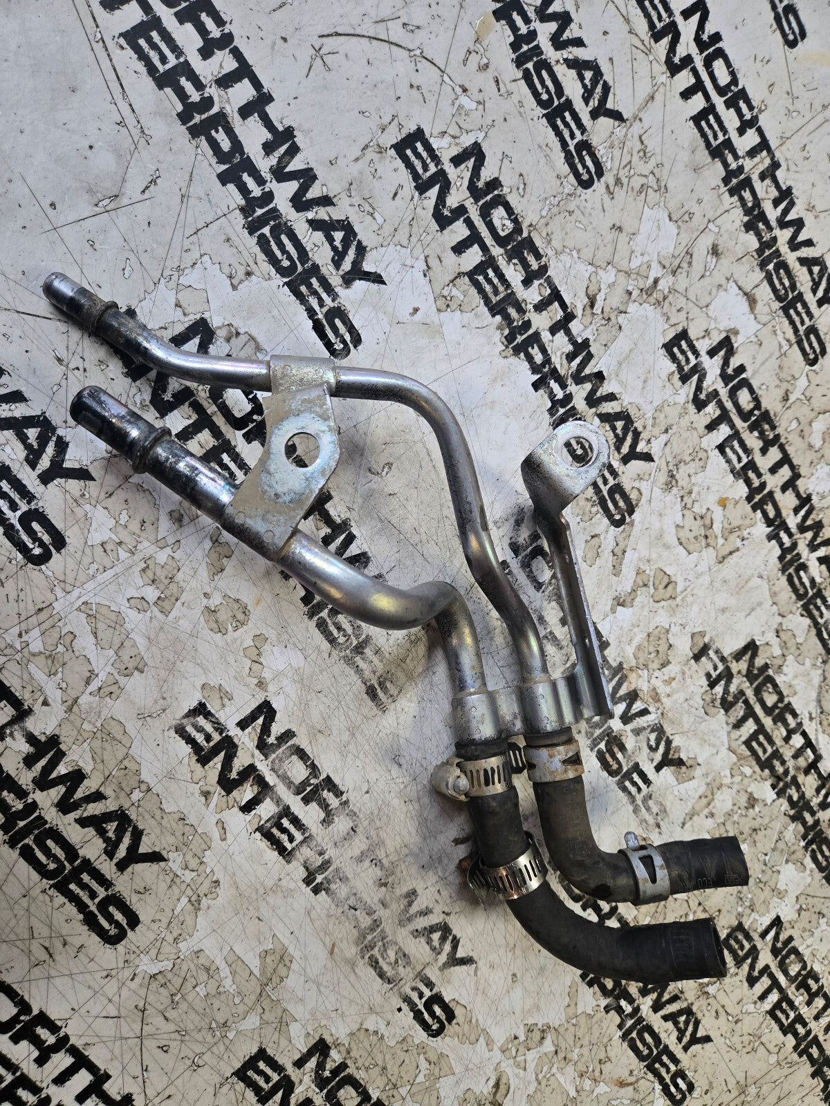 12639100 GM OEM LML DURAMAX 6.6L FUEL FEED AND RETURN