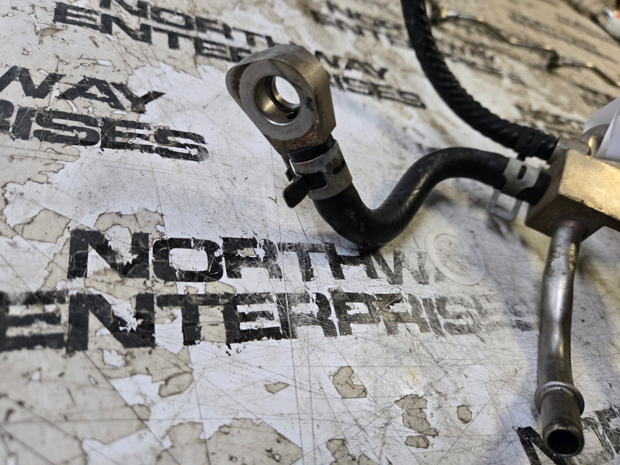 12670939 GM Fuel Feed and Return Pipe