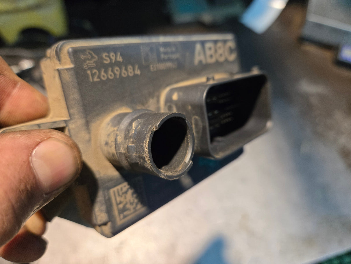 GM 2013-2017 LML LGH Glow Plug Controller Control Module 12669684 OEM