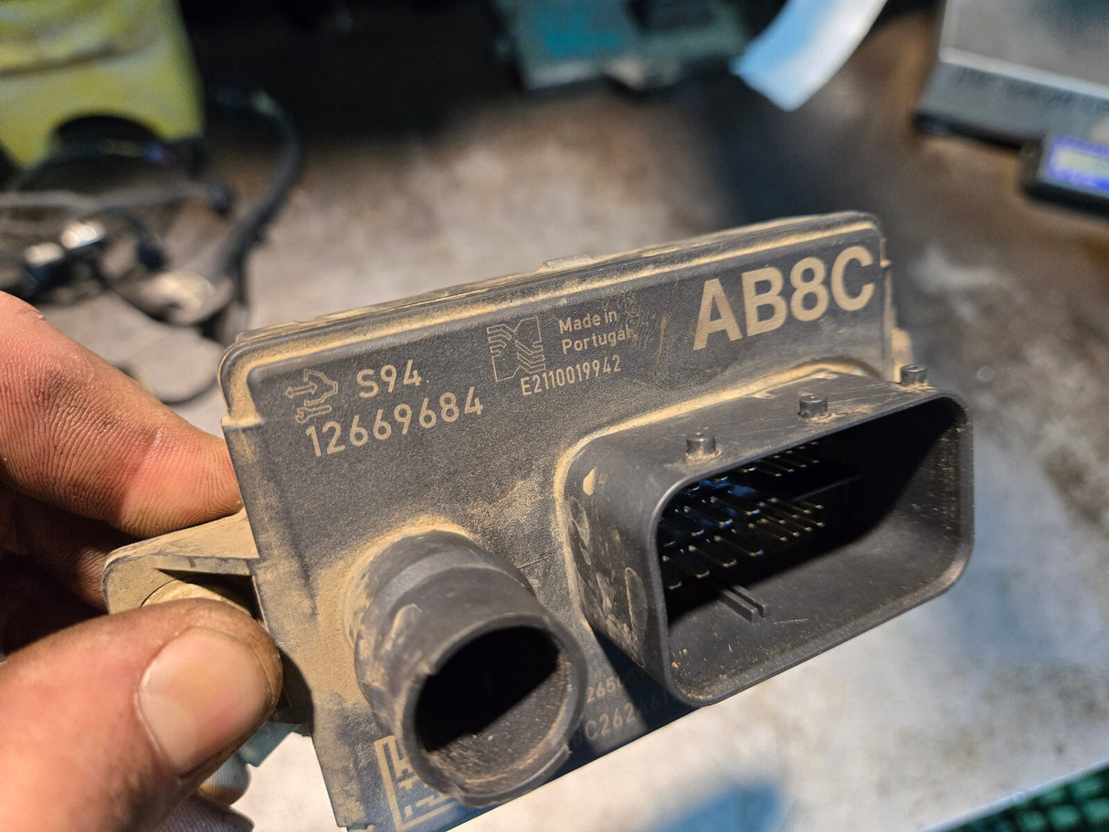 GM 2013-2017 LML LGH Glow Plug Controller Control Module 12669684 OEM