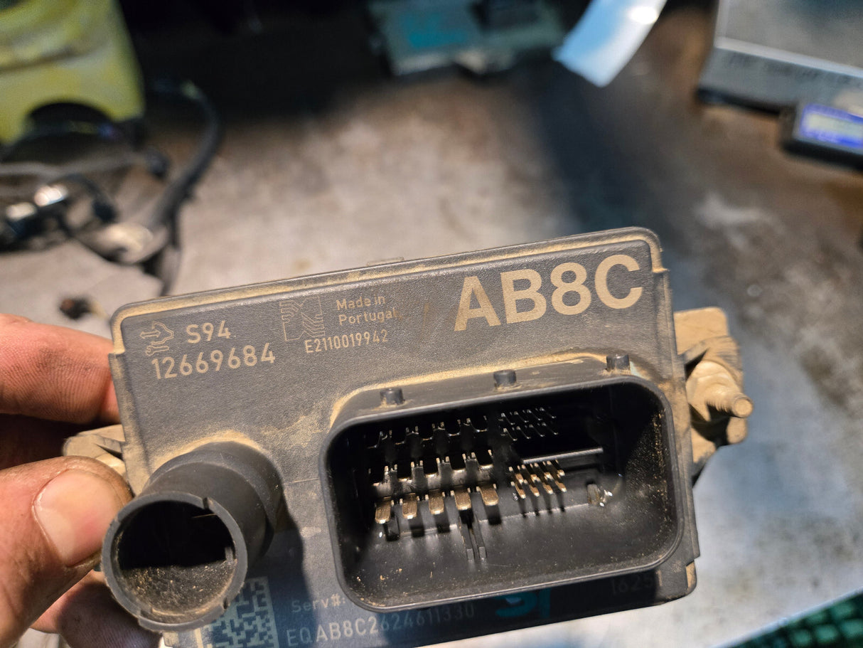 GM 2013-2017 LML LGH Glow Plug Controller Control Module 12669684 OEM