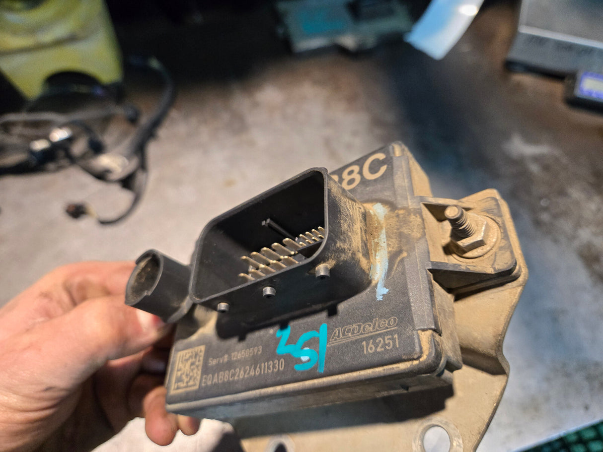 GM 2013-2017 LML LGH Glow Plug Controller Control Module 12669684 OEM