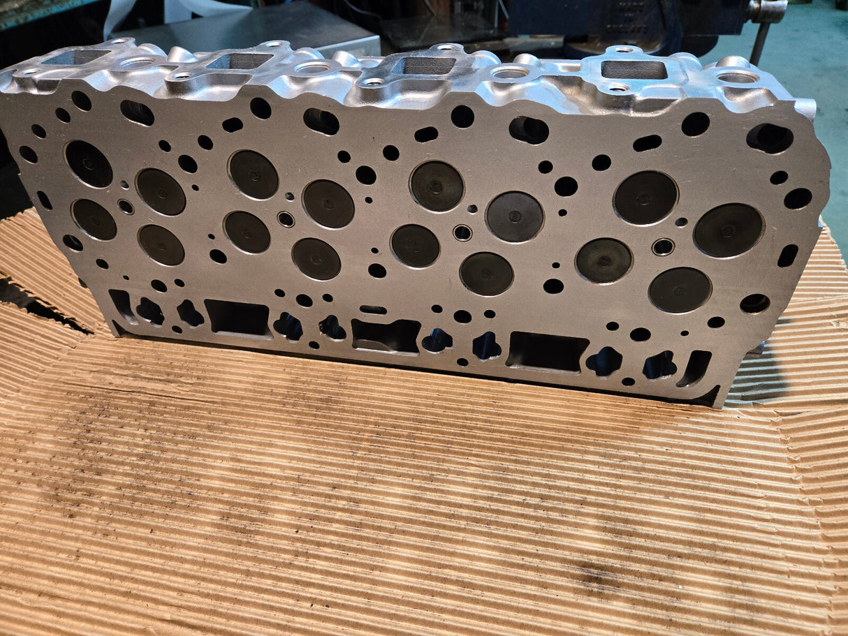 REMAN LB7 6.6L DURAMAX CYLINDER HEAD RH / PASSENGER SIDE