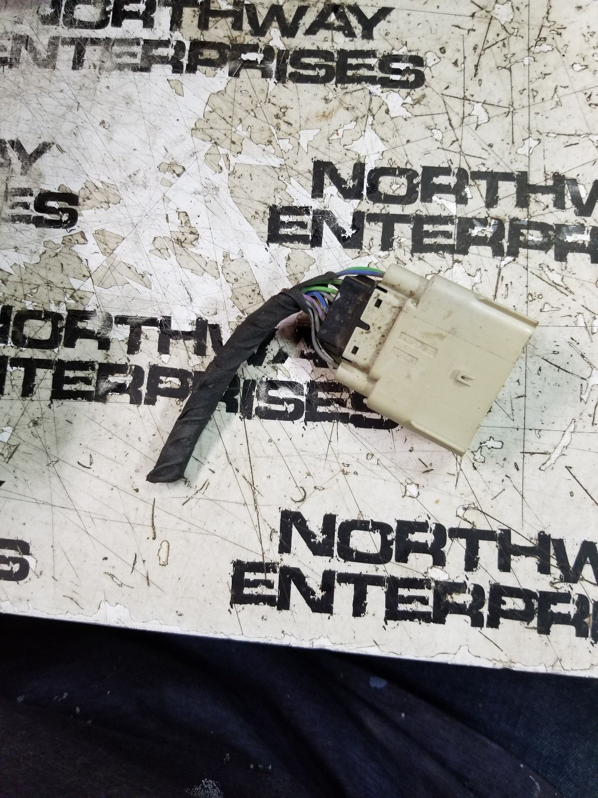 6.7L FORD POWERSTROKE ENGINE HARNESS PIGTAIL 16 SOCKET 15 WIRE