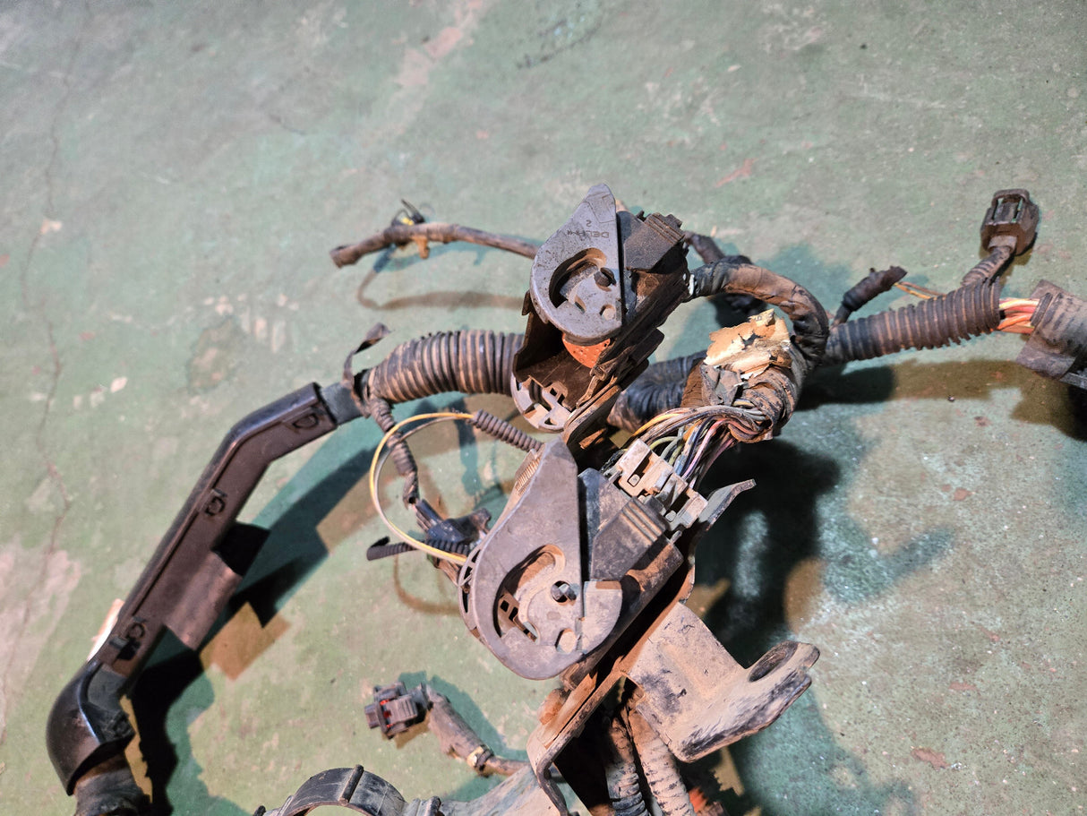 2005/06 LLY 6.6L DURAMAX ENGINE HARNESS NO VISIBLE PN. 2 DAMAGED PLUGS