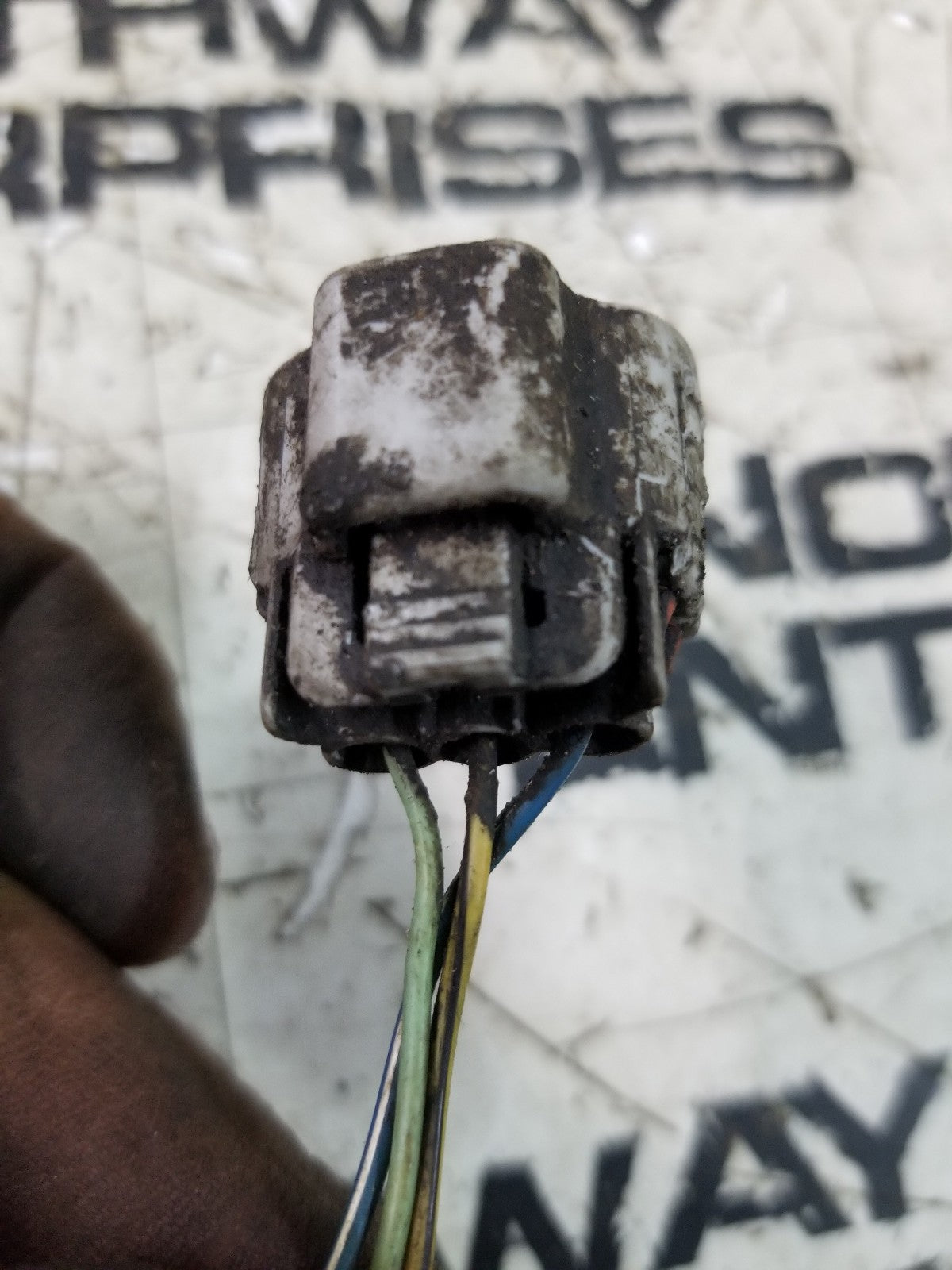 Duramax Engine Harness Pigtail Injector LLY pigtail 3 pin 3 wire offset