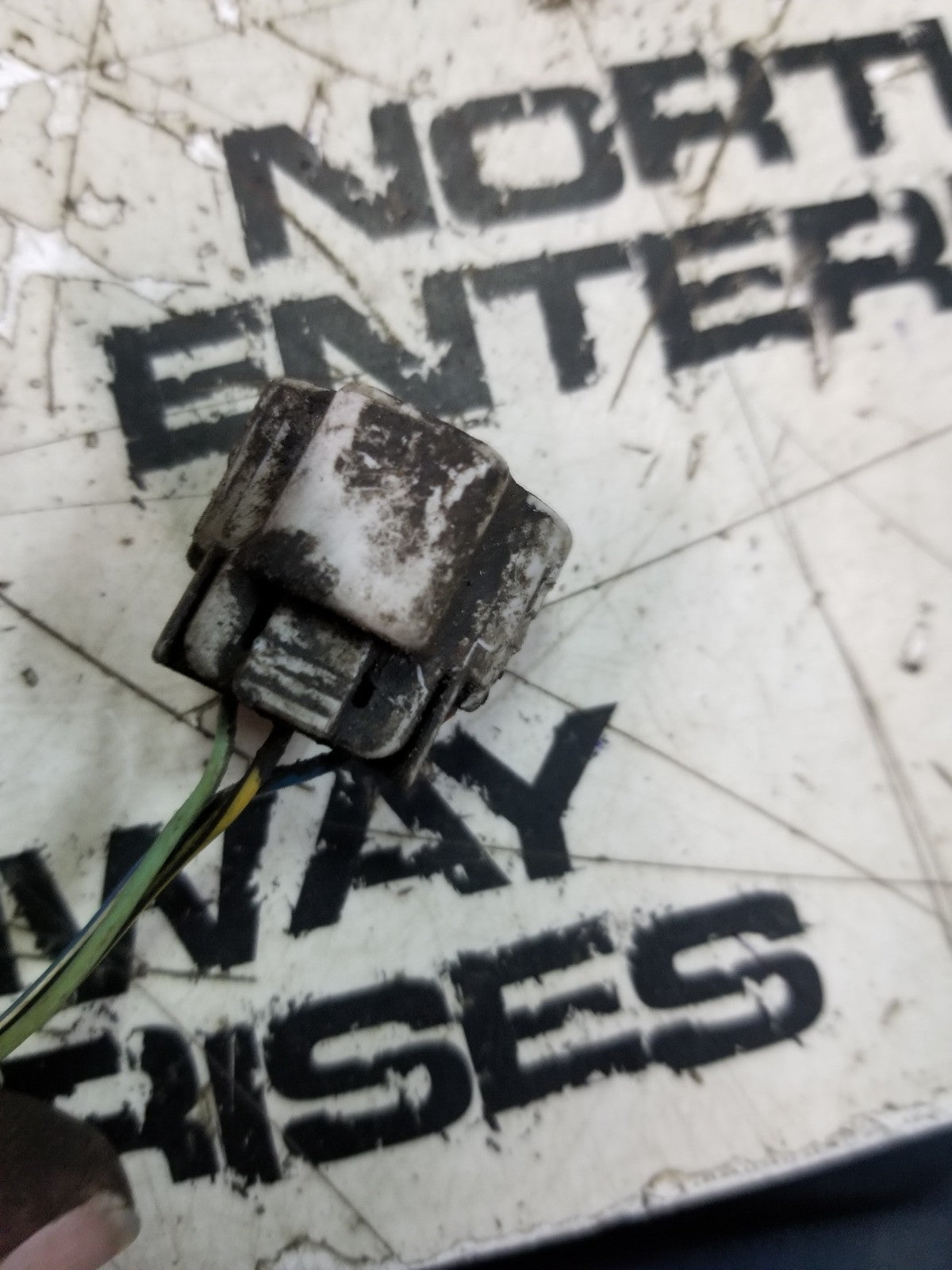 Duramax Engine Harness Pigtail Injector LLY pigtail 3 pin 3 wire offset