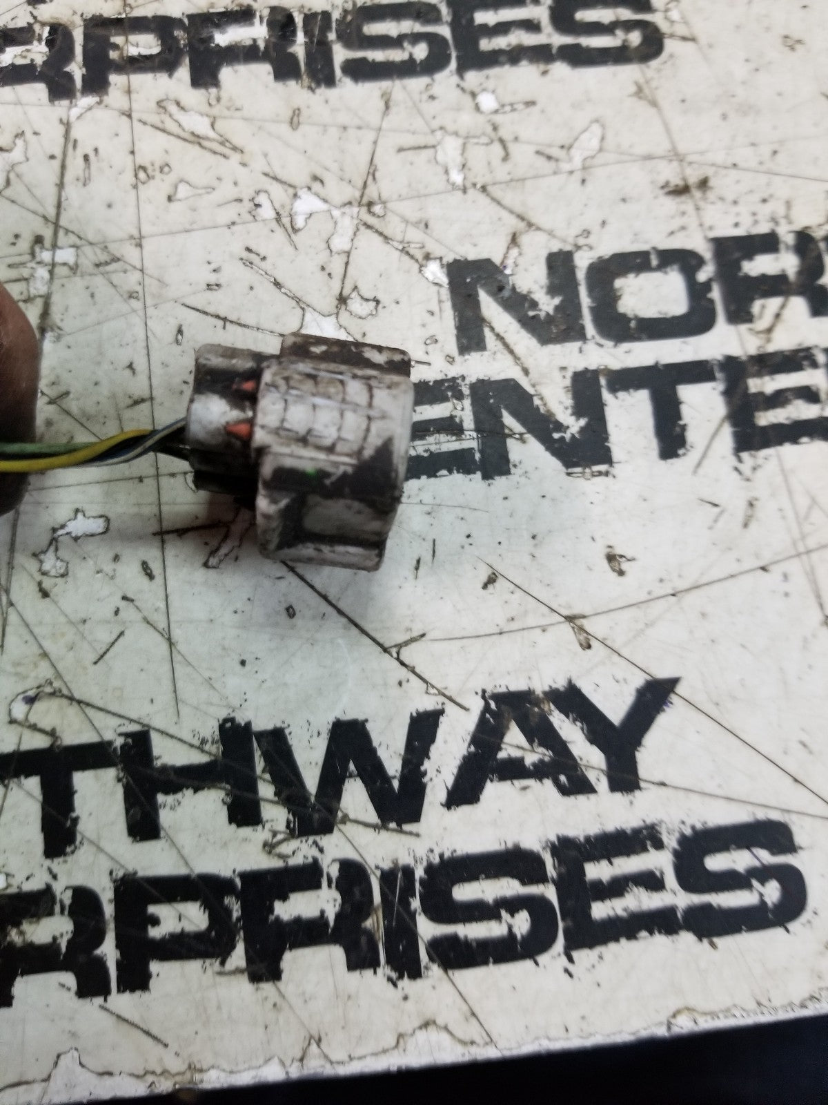 Duramax Engine Harness Pigtail Injector LLY pigtail 3 pin 3 wire offset