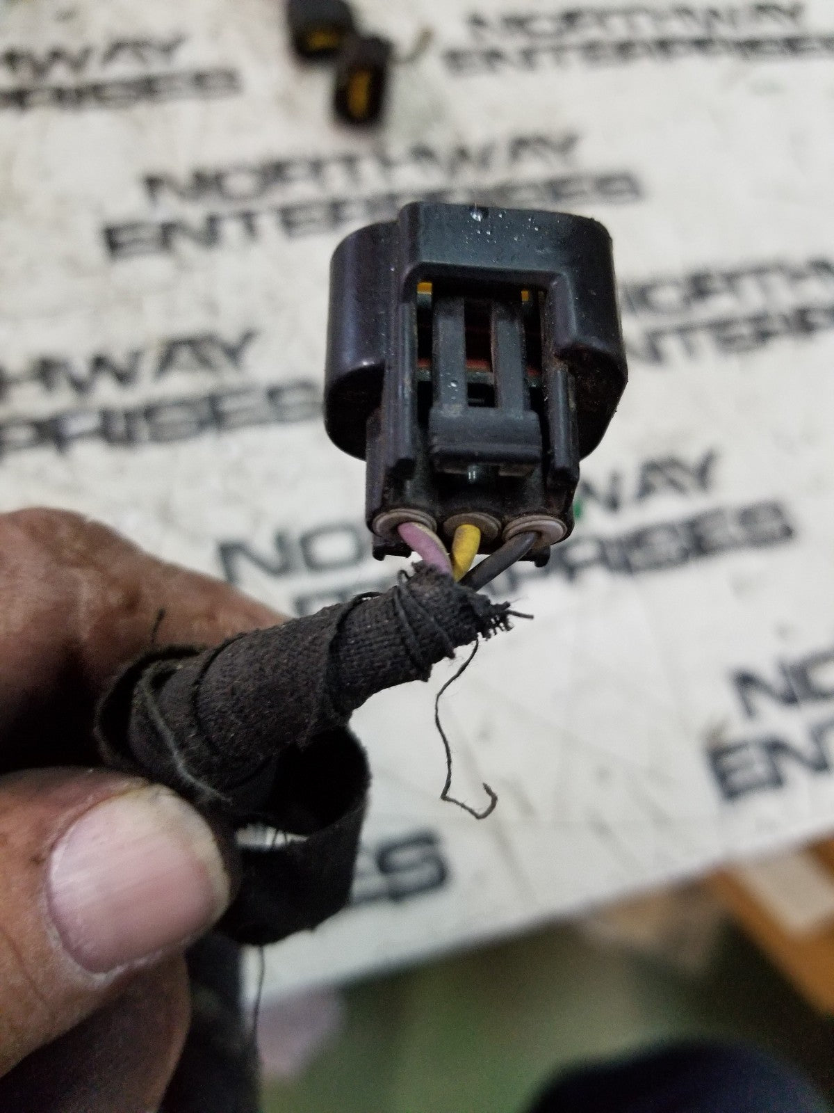 Duramax Engine Harness Pigtail Injector LLY 3 PIN 3 WIRE