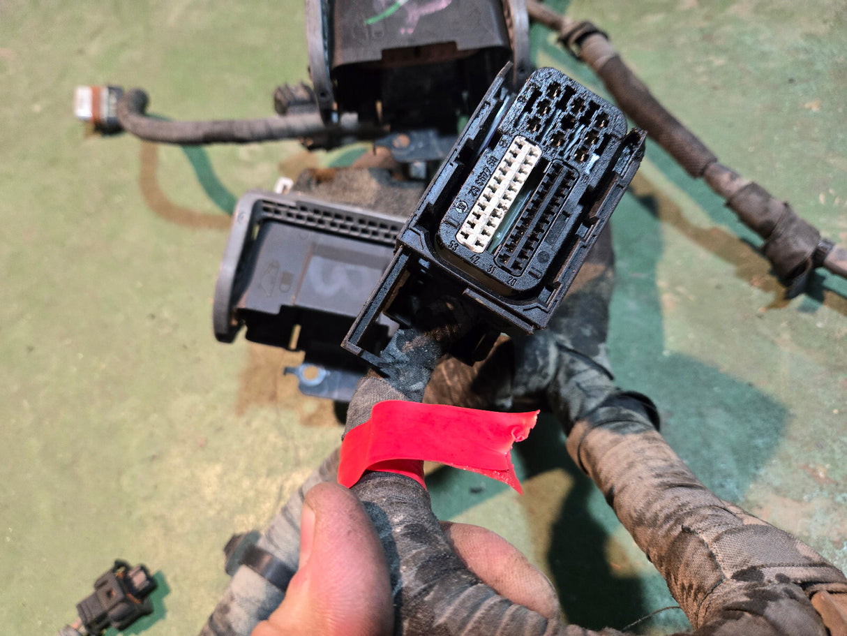 06-07 LBZ 6.6L Duramax Engine Harness 897352637