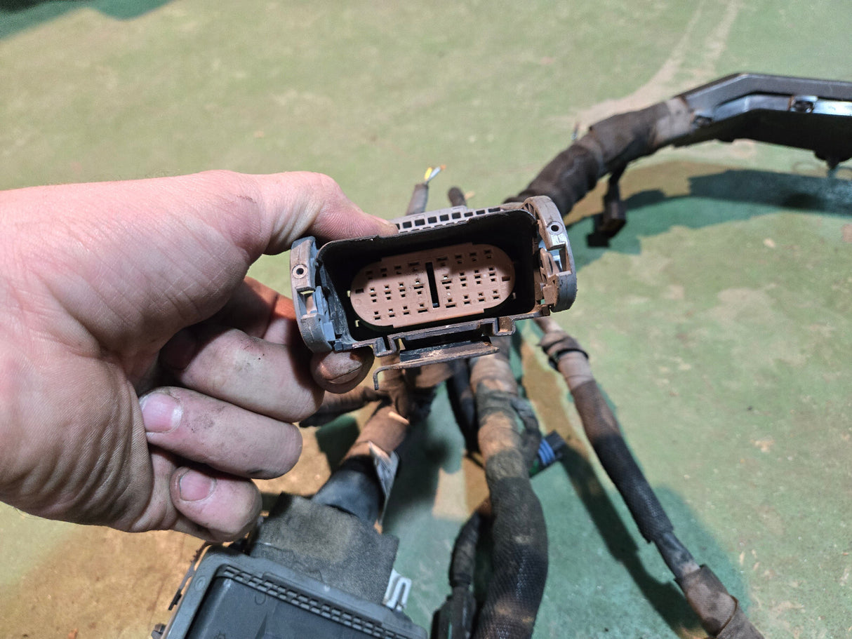 06-07 LBZ 6.6L Duramax Engine Harness 897352637