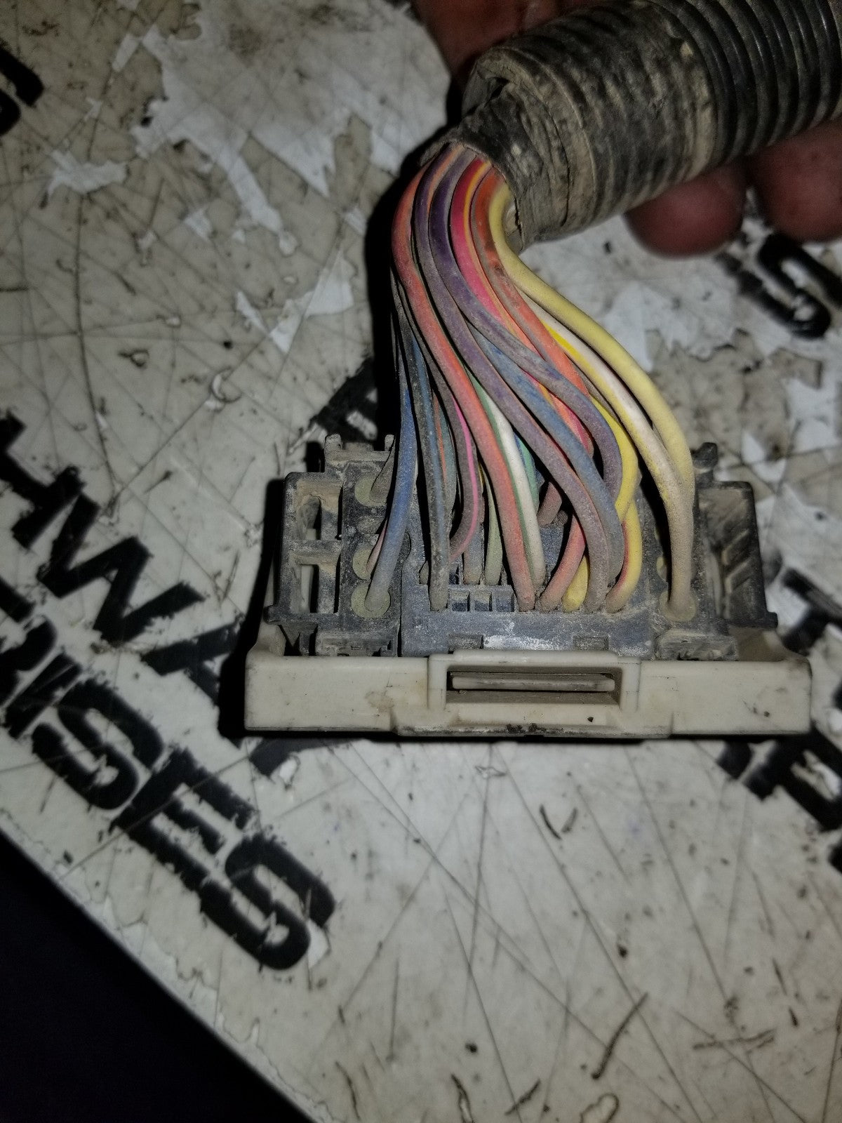 6.0L POWERSTROKE ENGINE HARNESS PIGTAIL CONNECTOR
