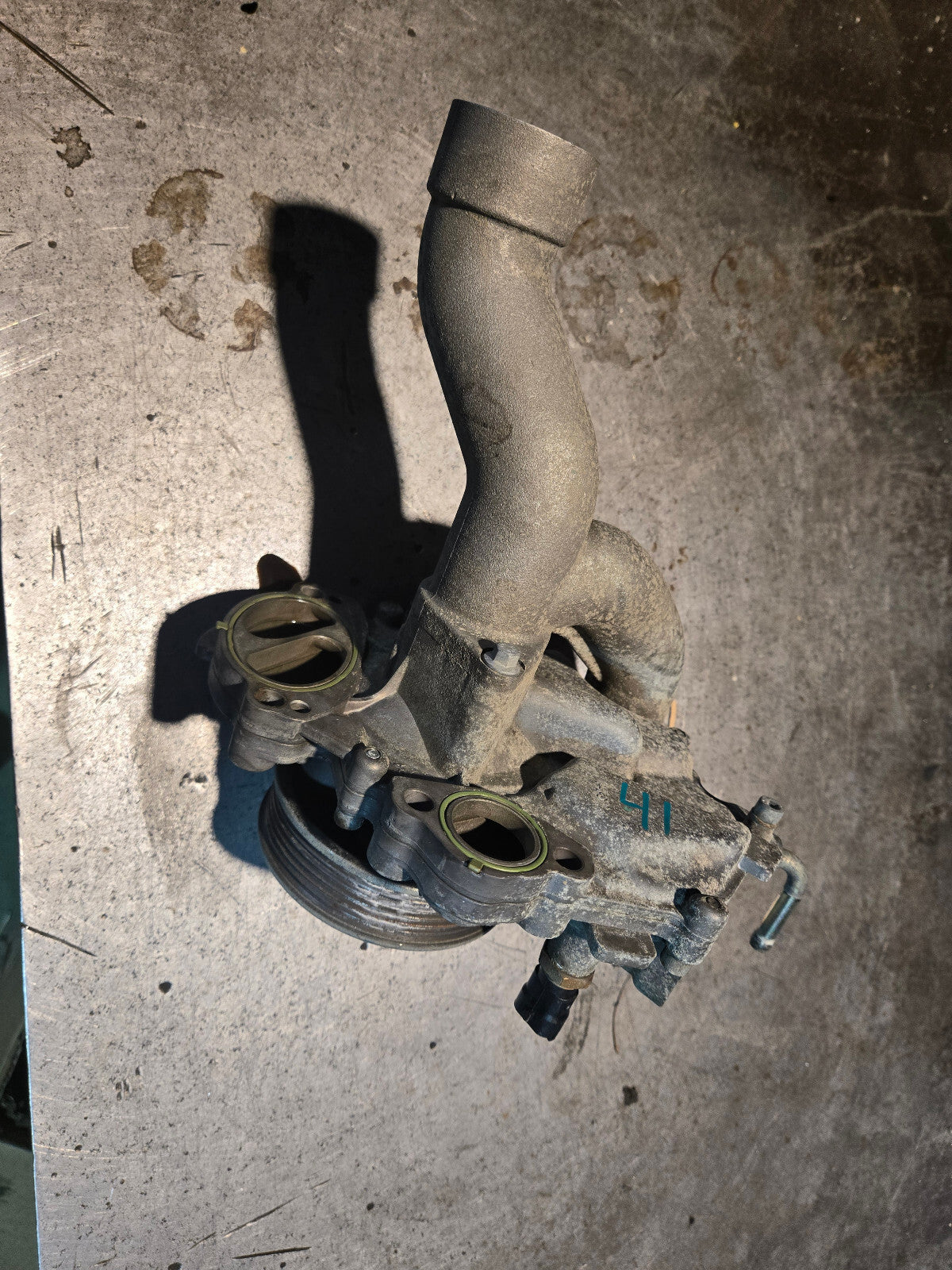 68211202AA 3.0L ECODIESEL USED WATER PUMP