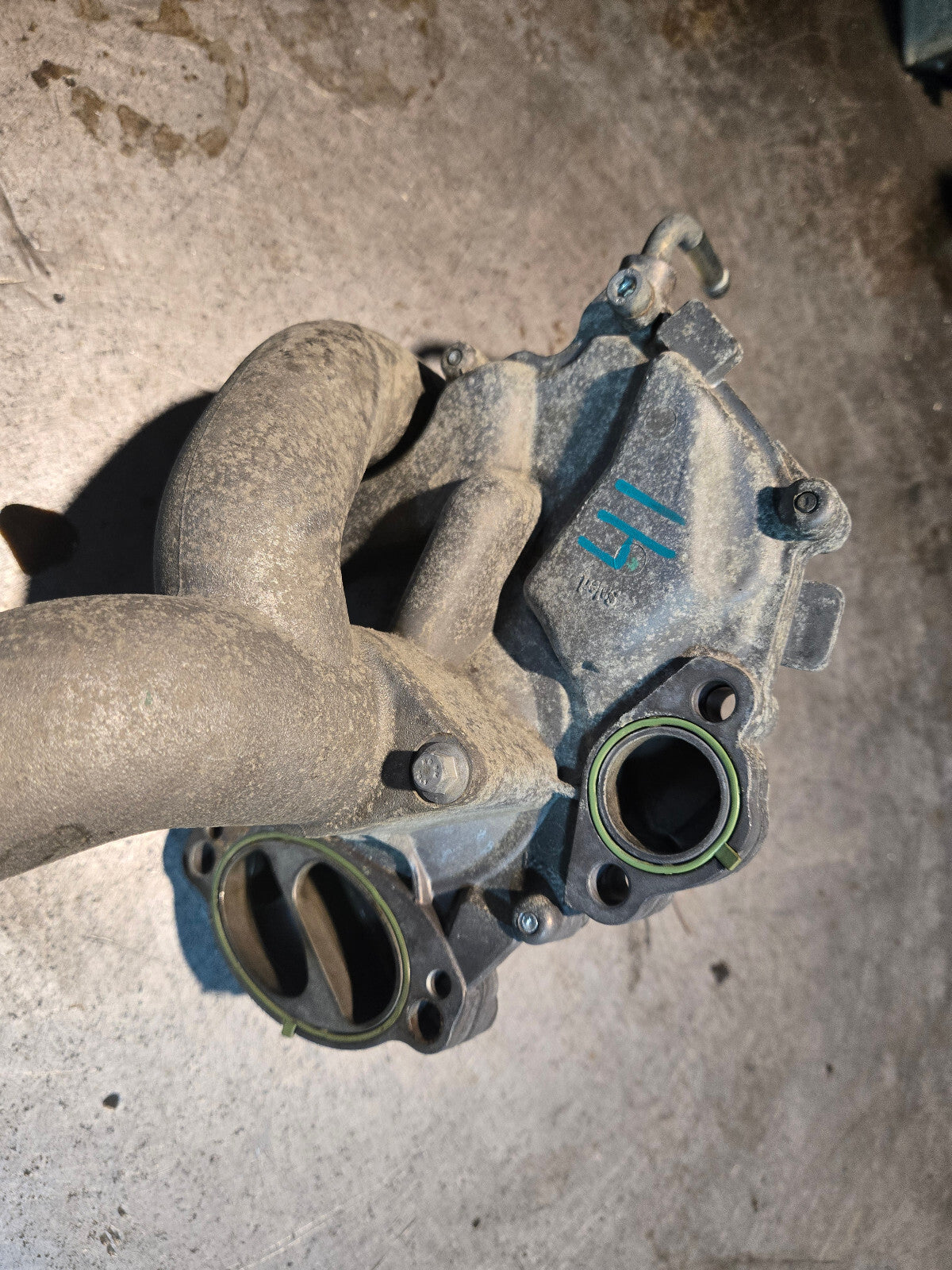 68211202AA 3.0L ECODIESEL USED WATER PUMP