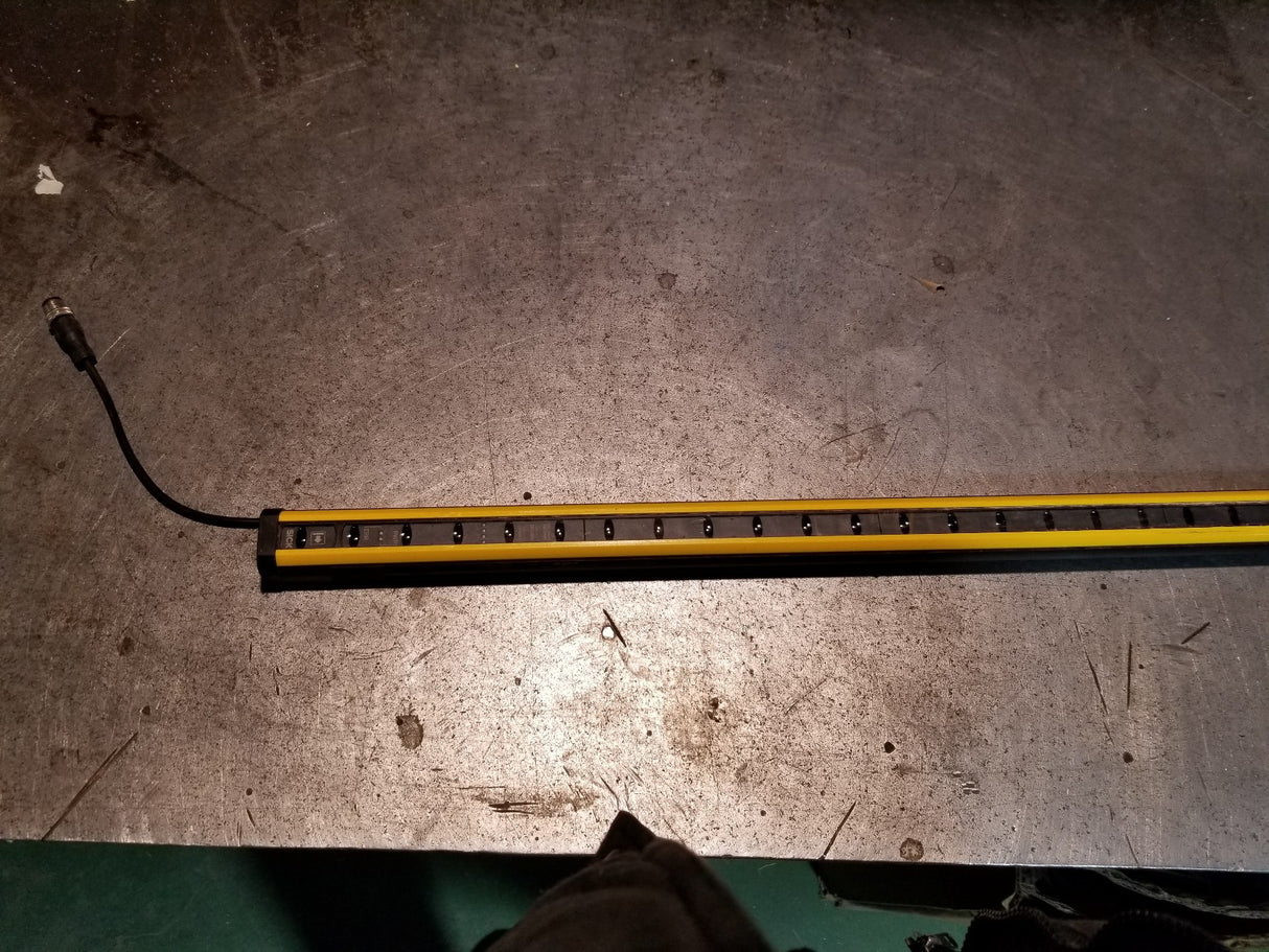 SICK C2C-EA07530A10000 Detec2 Core D-79183 Safety Light Curtain Barrier SN0614