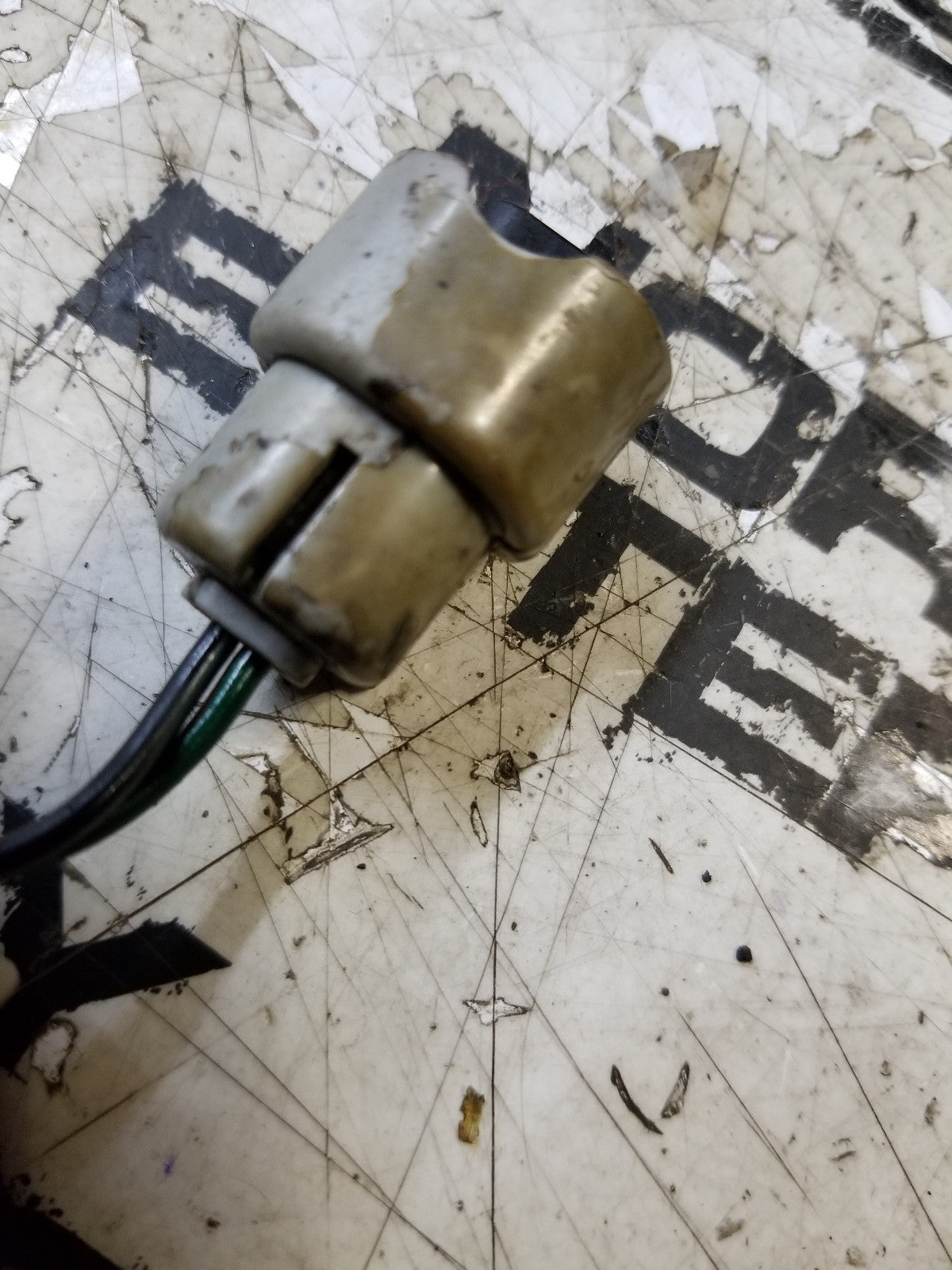 5.9L 1999-02 CUMMINS 24V VP44 ENGINE HARNESS PIGTAIL 2 SOCKET 2 WIRE