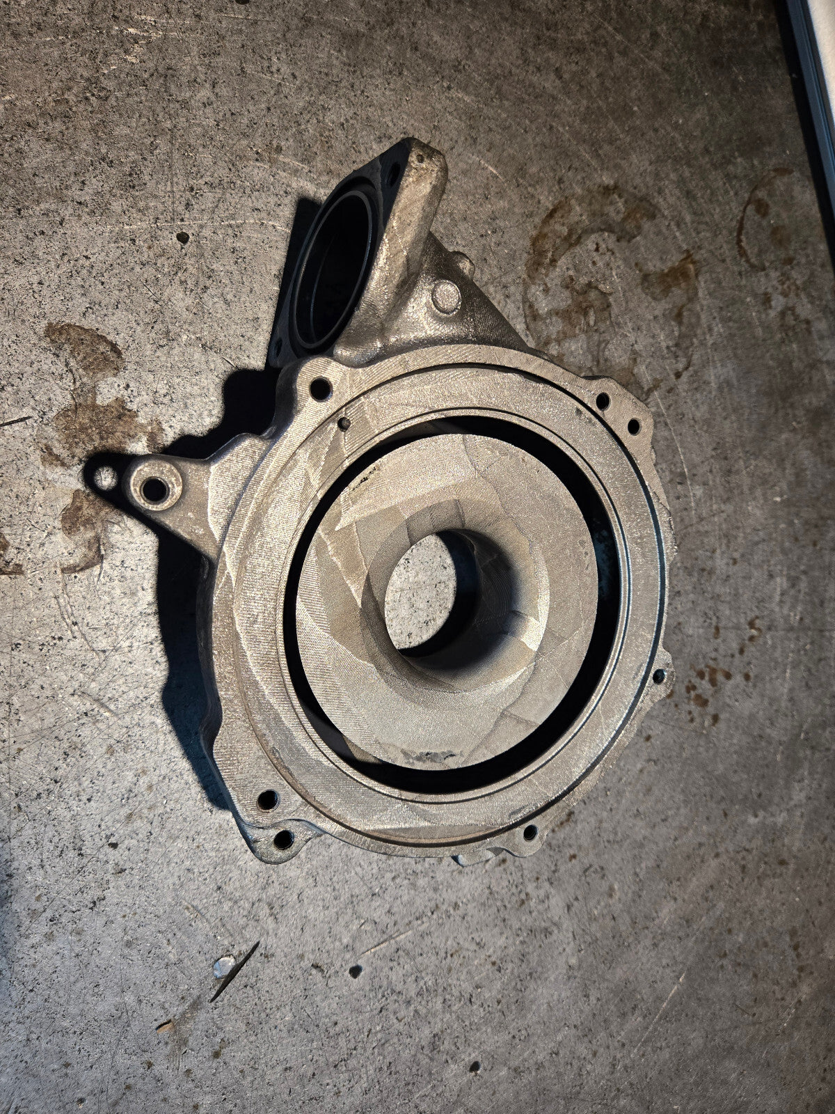 3.0l ECODIESEL TURBO INTAKE SIDE 35242180F TURBOCHARGER HOUSING