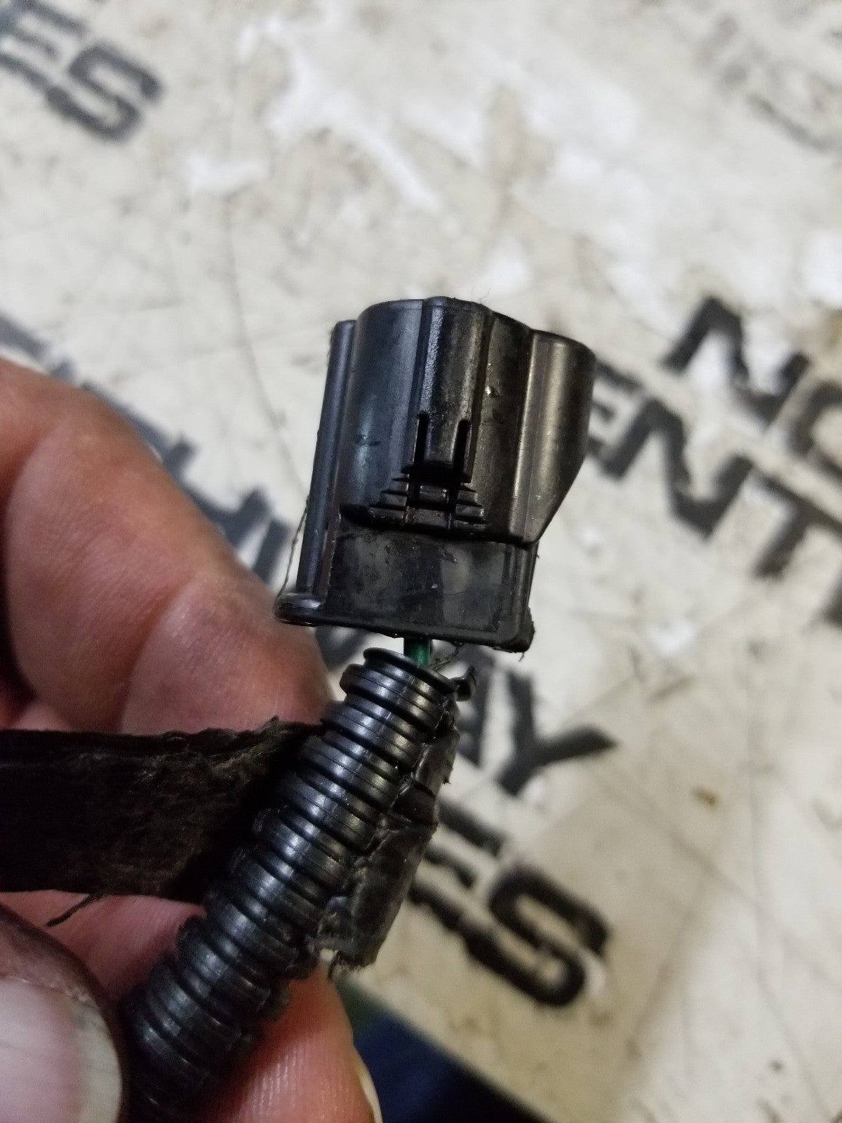 5.9L 1999-02 CUMMINS 24V VP44 ENGINE HARNESS PIGTAIL 2 SOCKET 2 WIRE