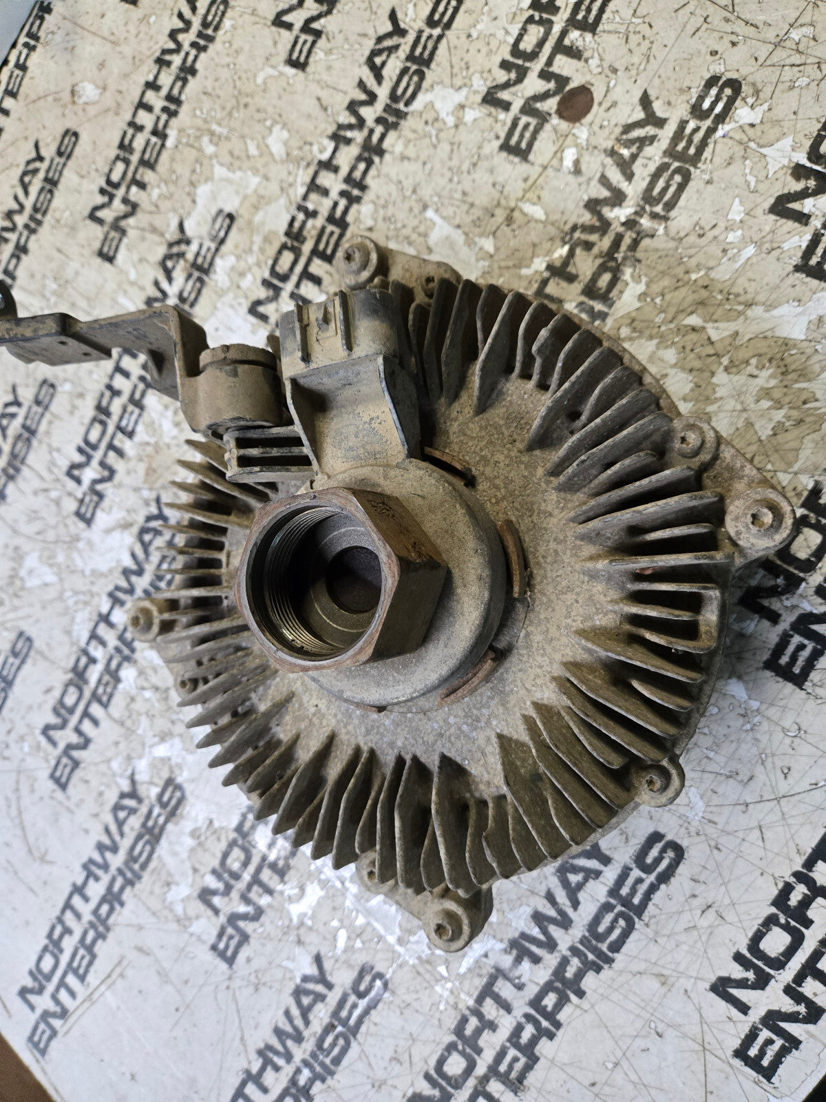 11-16 F350SD Engine Fan Clutch 6.7L Diesel Electric OEM Powerstroke YB3188