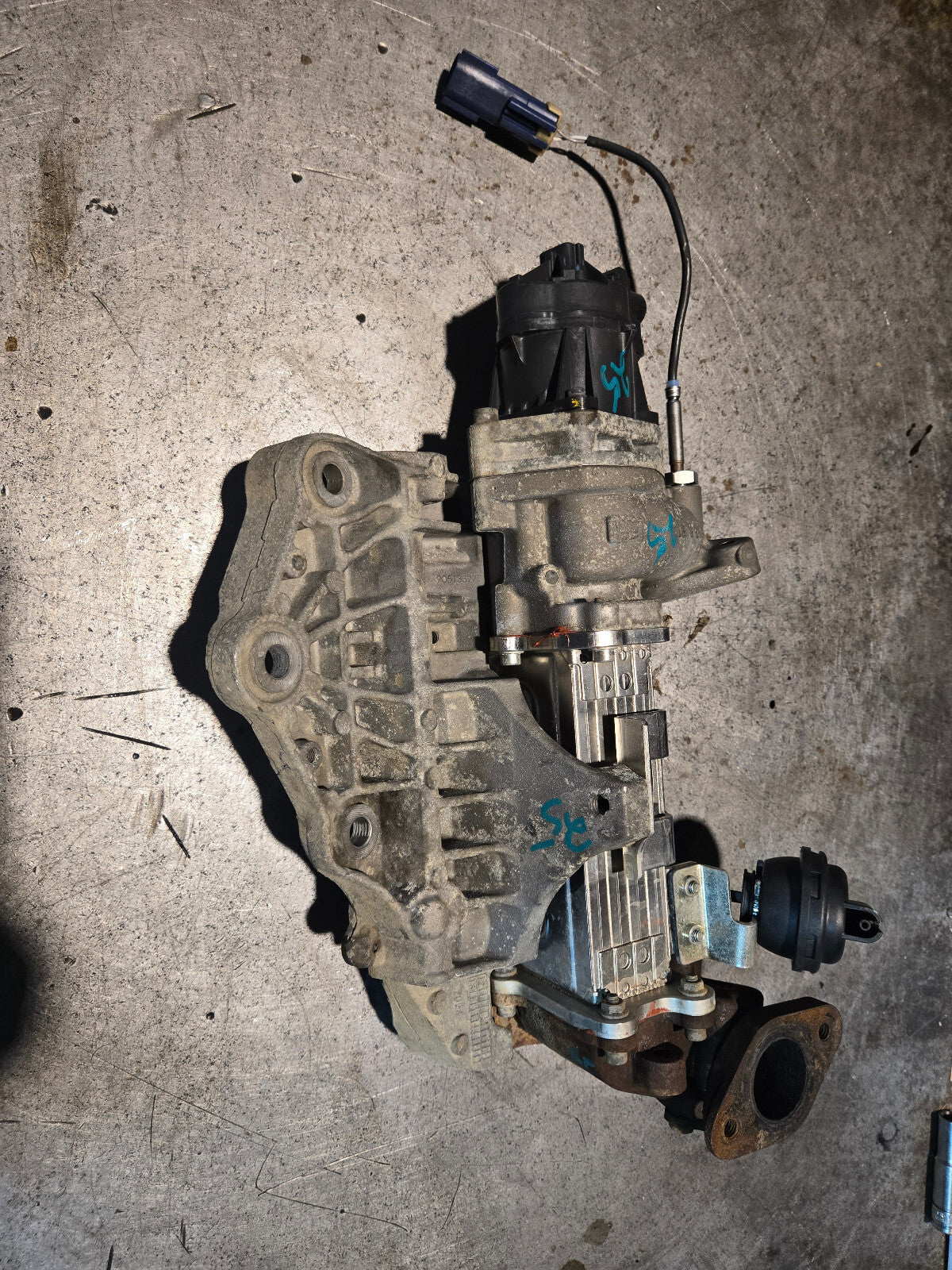 68445601AA 68211310AAA 3.0L ECODIESEL USED EGR COOLER