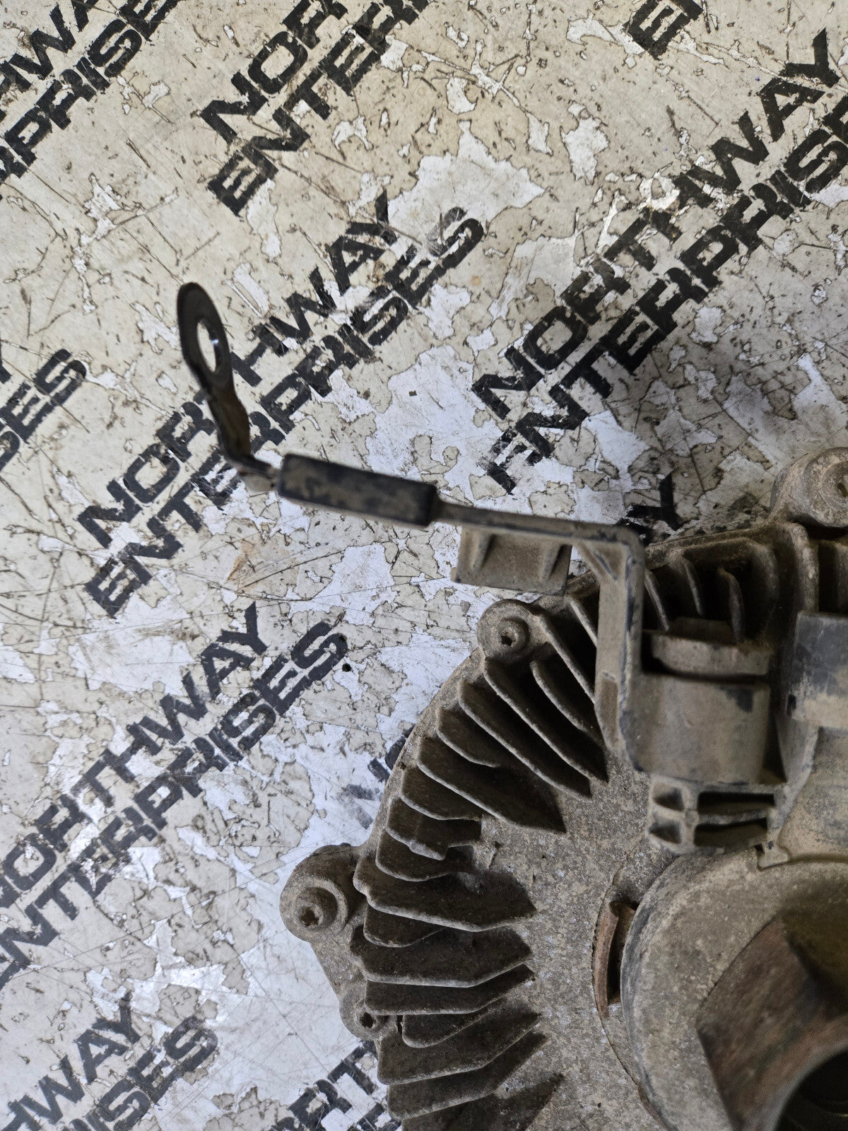 11-16 F350SD Engine Fan Clutch 6.7L Diesel Electric OEM Powerstroke YB3188