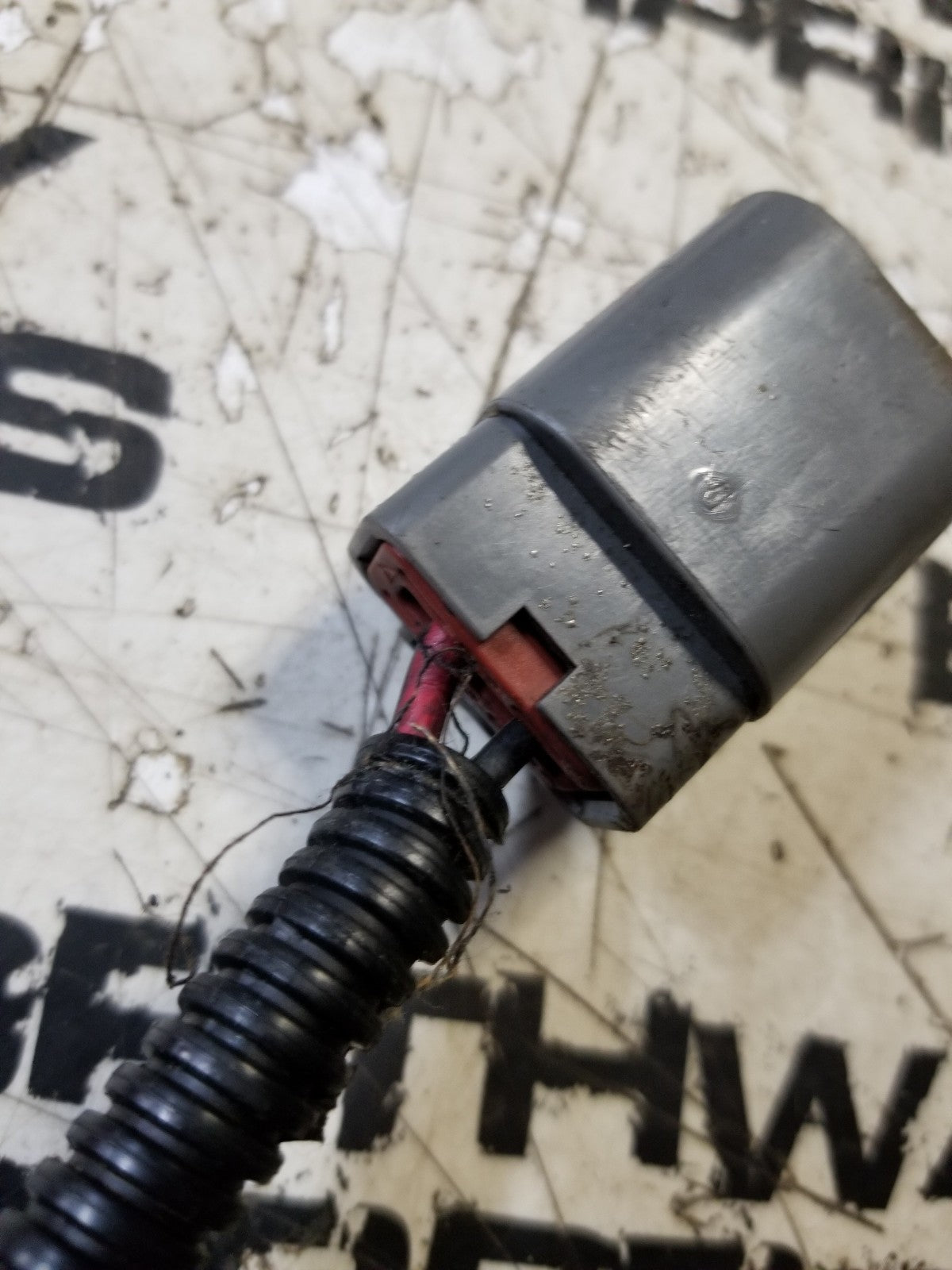 5.9L 1999-02 CUMMINS 24V VP44 ENGINE HARNESS PIGTAIL 2 SOCKET 2 WIRE