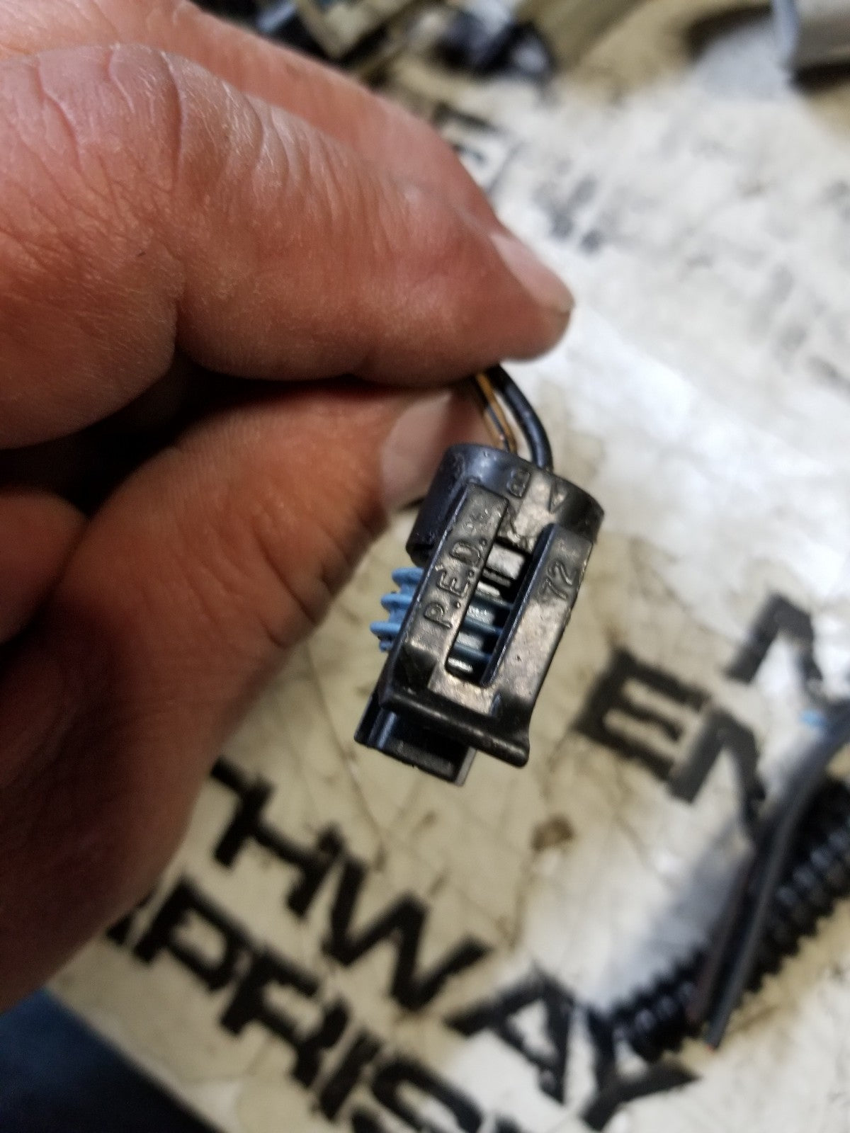 5.9L 1999-02 CUMMINS 24V VP44 ENGINE HARNESS PIGTAIL 2 SOCKET 2 WIRE