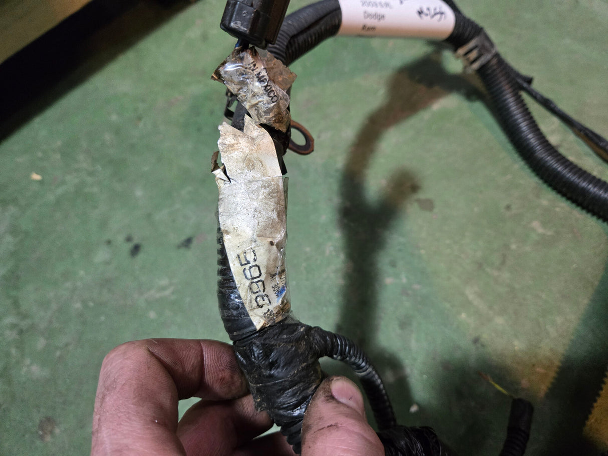 Engine Wire Harness CUMMINS 3965108 TRANS 2003 MOPAR 05114338AA
